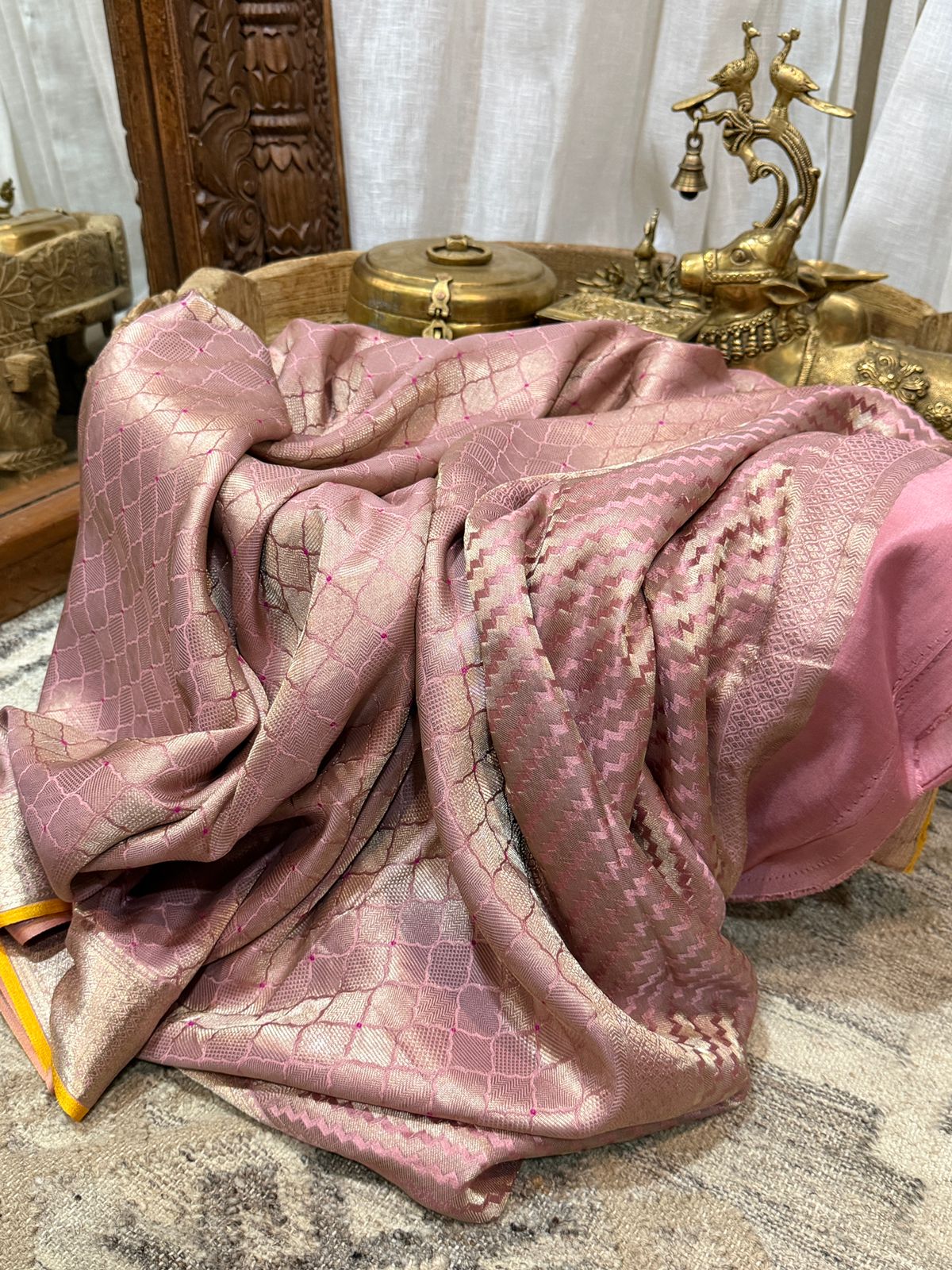 Pure Mysore Brocade Crepe Silk Saree With Meenakari Weave