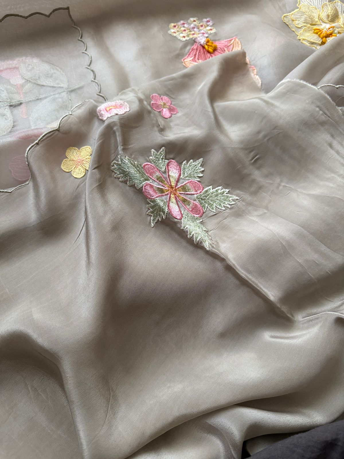 Organza Silk Saree With Appliqué Work With Embroidery