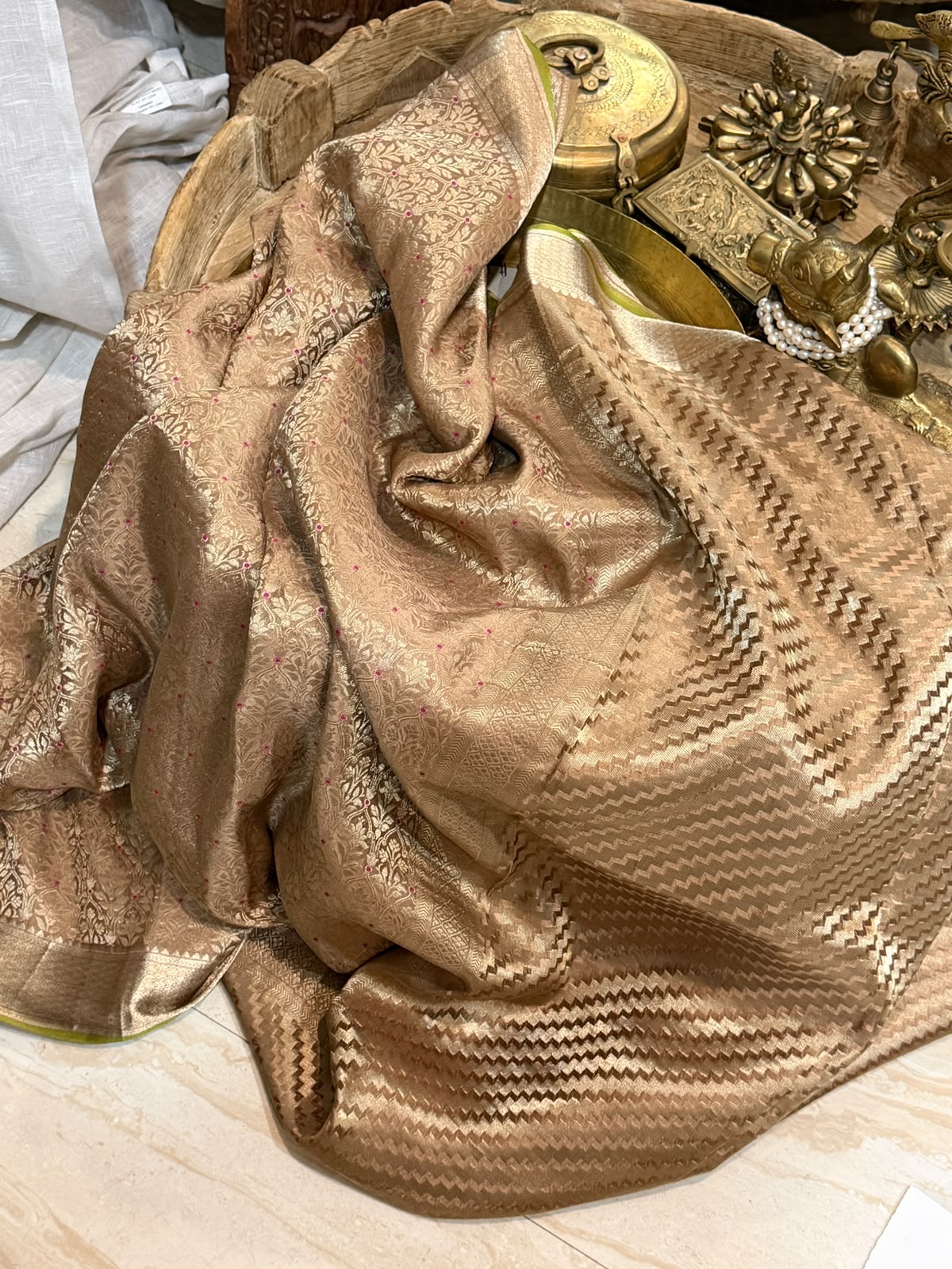 Pure Mysore Brocade Crepe Silk Saree
With Meenakari