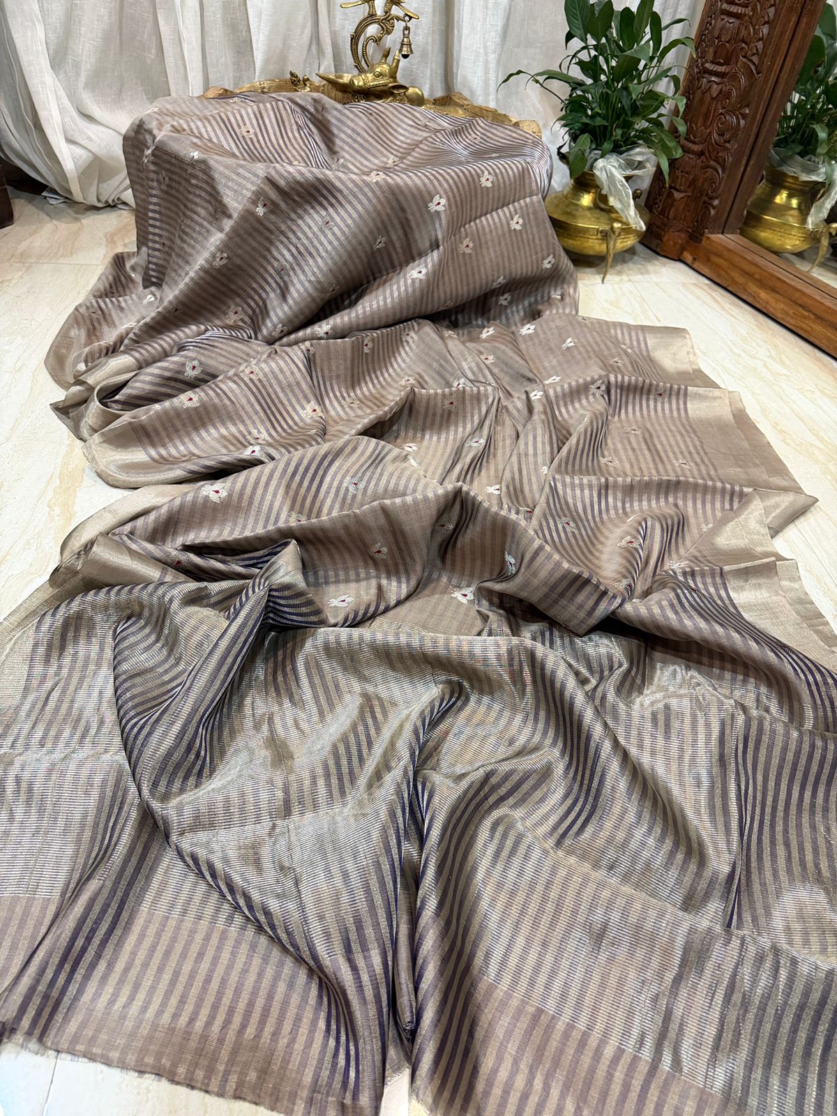 Pure Handloom Chanderi Pattu Tissue Silk Saree