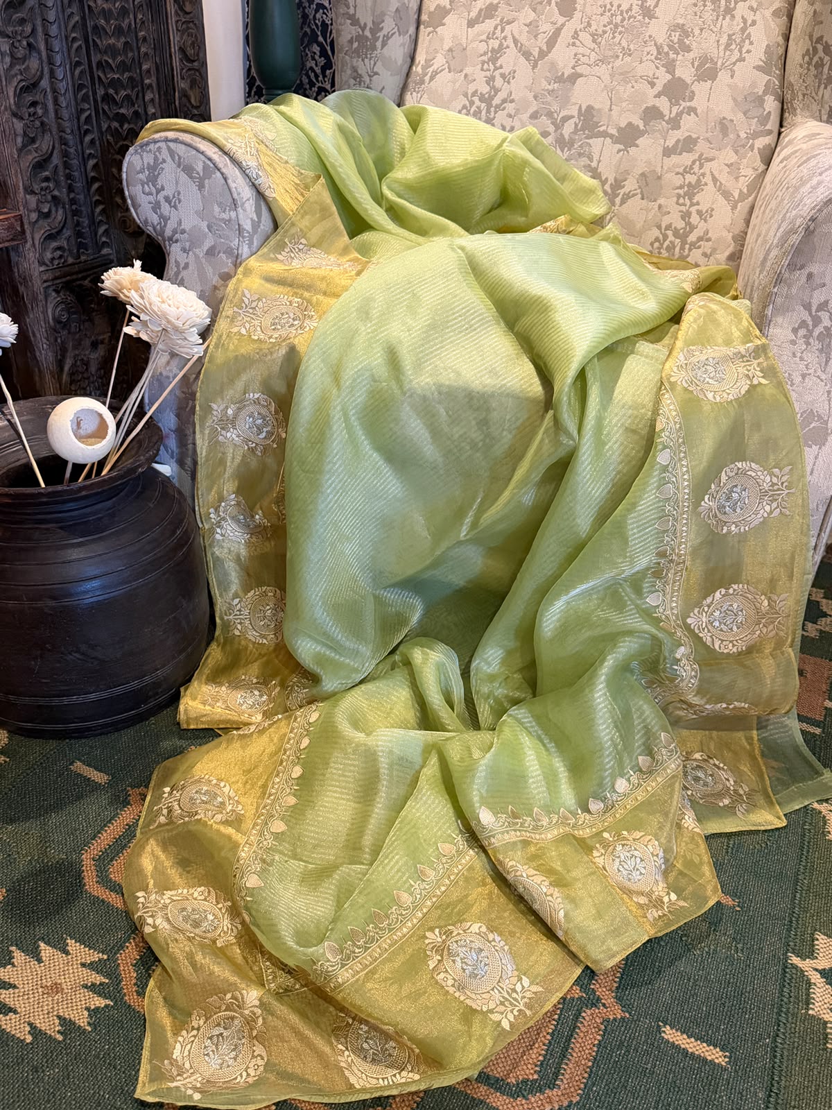 Pure Banarasi Soft Tissue Silk Saree With Embroidery Border Butta