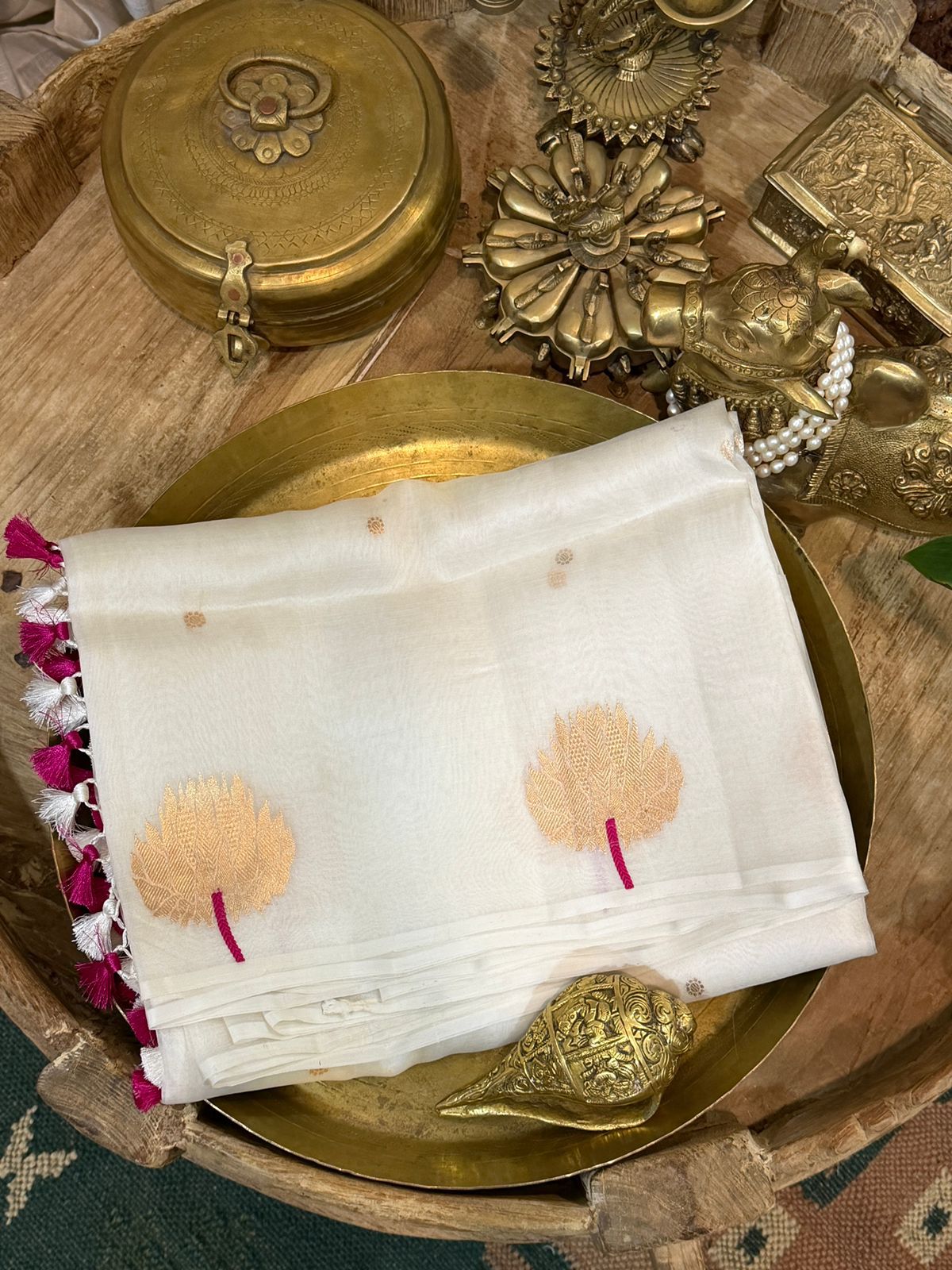 Pure Handloom Kora Banarasi Saree