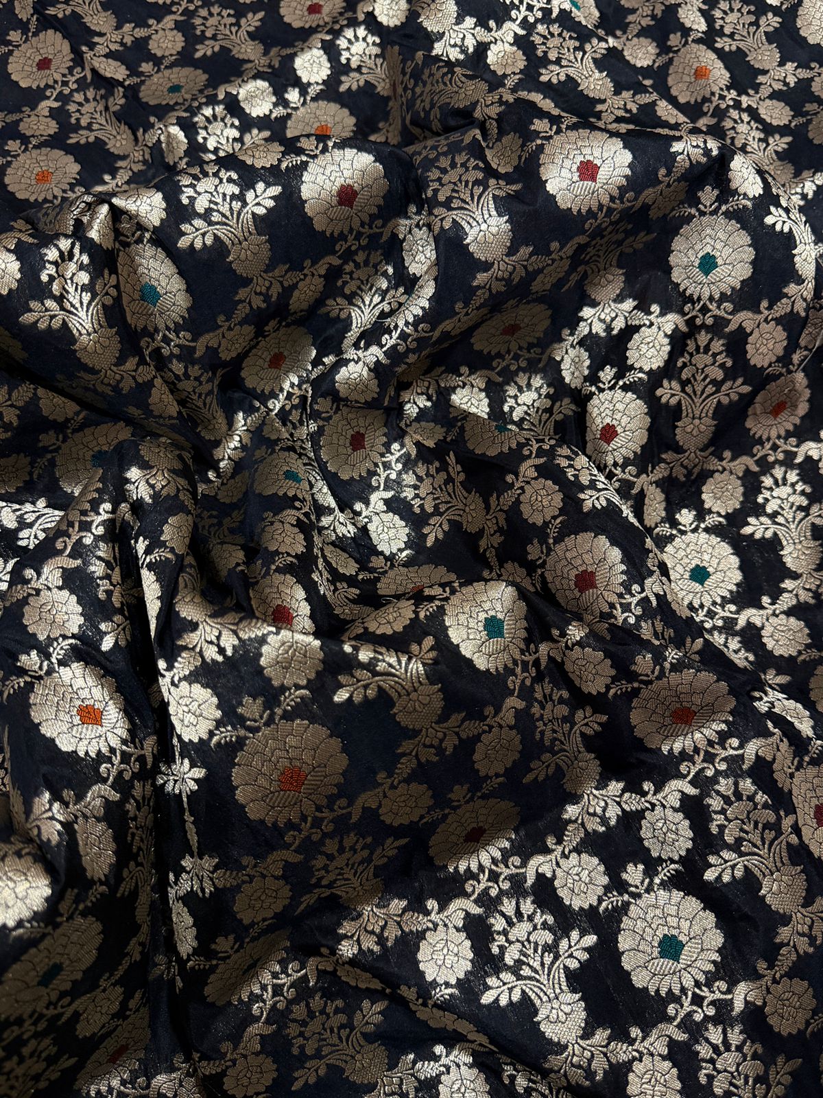 Pure Handloom Katan Banarasi Meenakari Weave