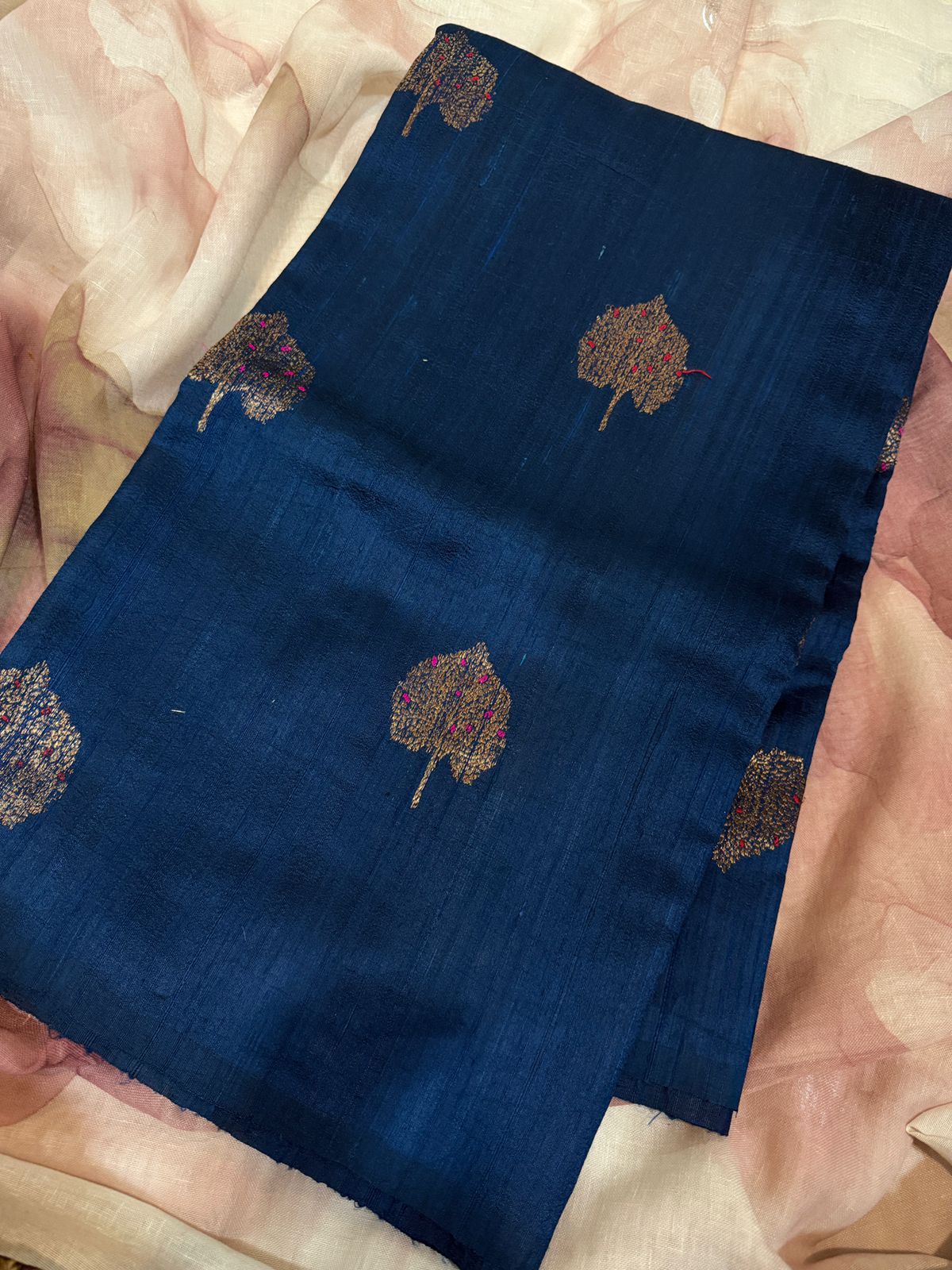 Pure Handloom Tussar Raw Silk Banarasi Saree With Meenakari