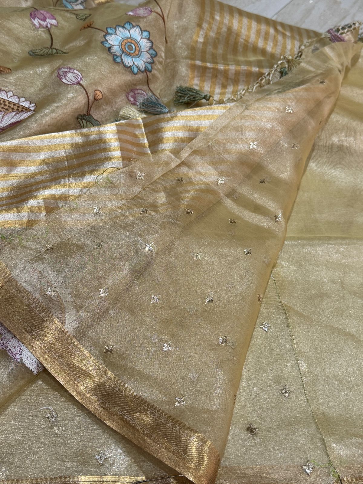 Pure Soft Tissue Silk Banarasi Saree