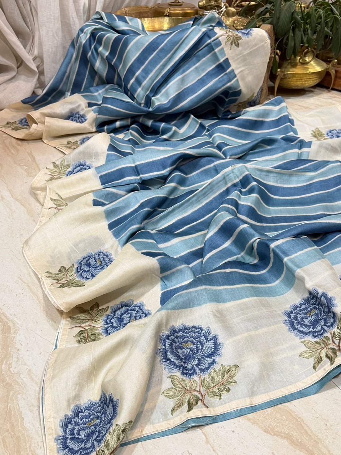 Tussar Silk Hand Brush Dye Saree with Cross Stitch Embroidery Buta