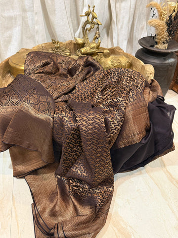 Pure Mysore Brocade Crepe Silk Saree With Antiq Zari Weave