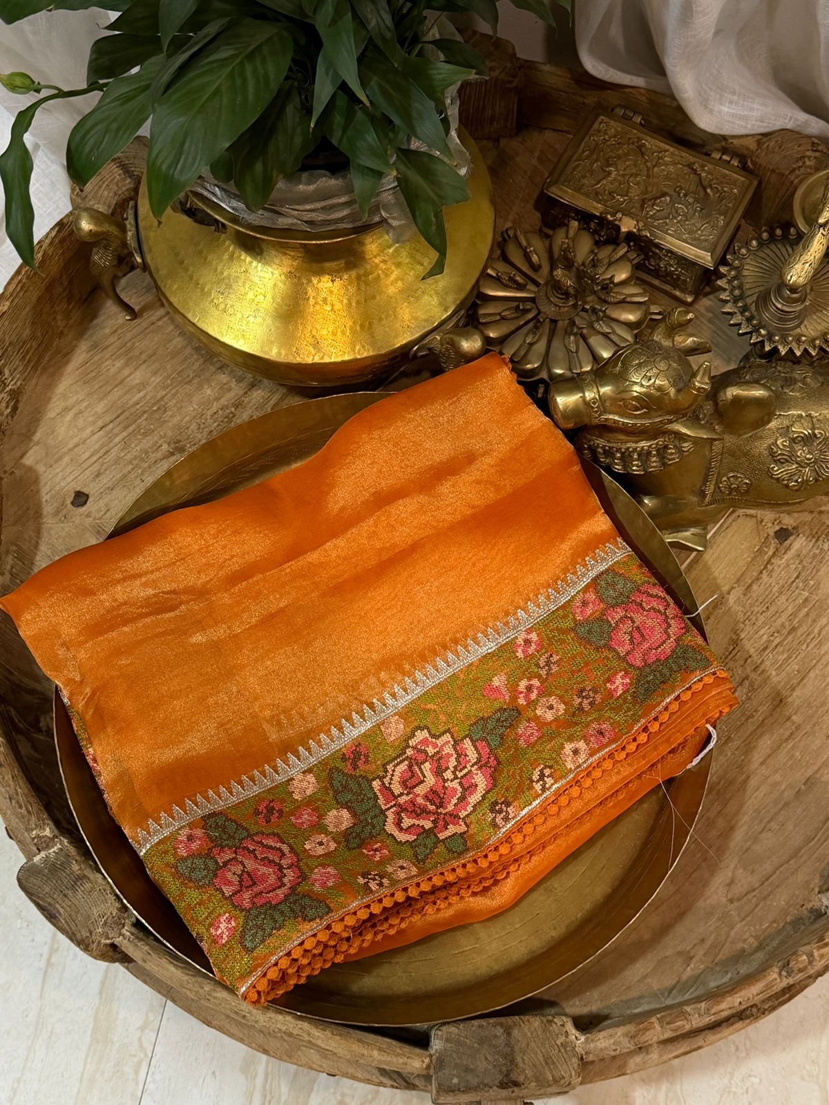 Banarasi Soft Tissue Silk Saree With Cross Stitch Embroidery Border