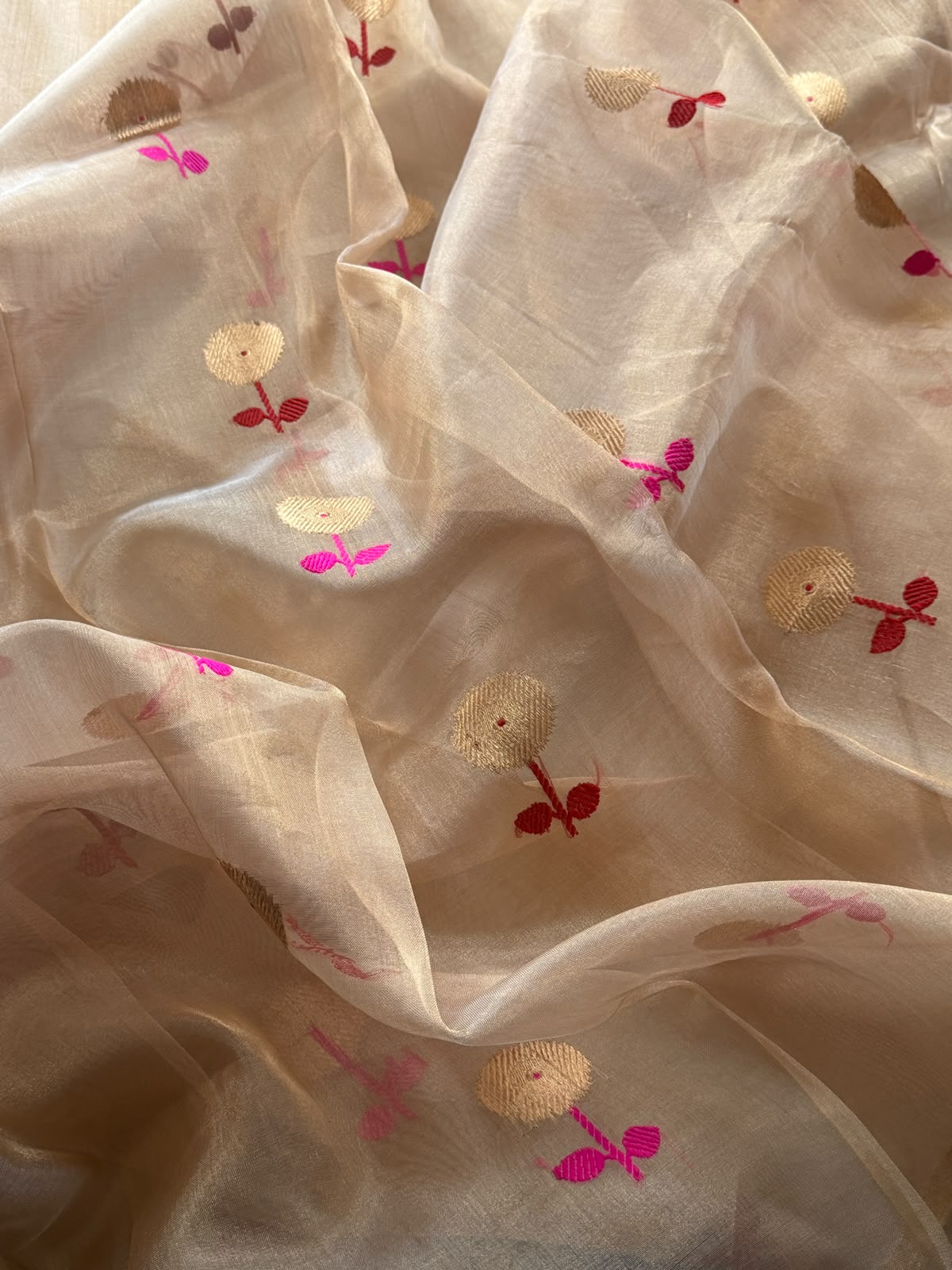 Banarasi Soft Tissue Silk Saree With Meenakari Butta
