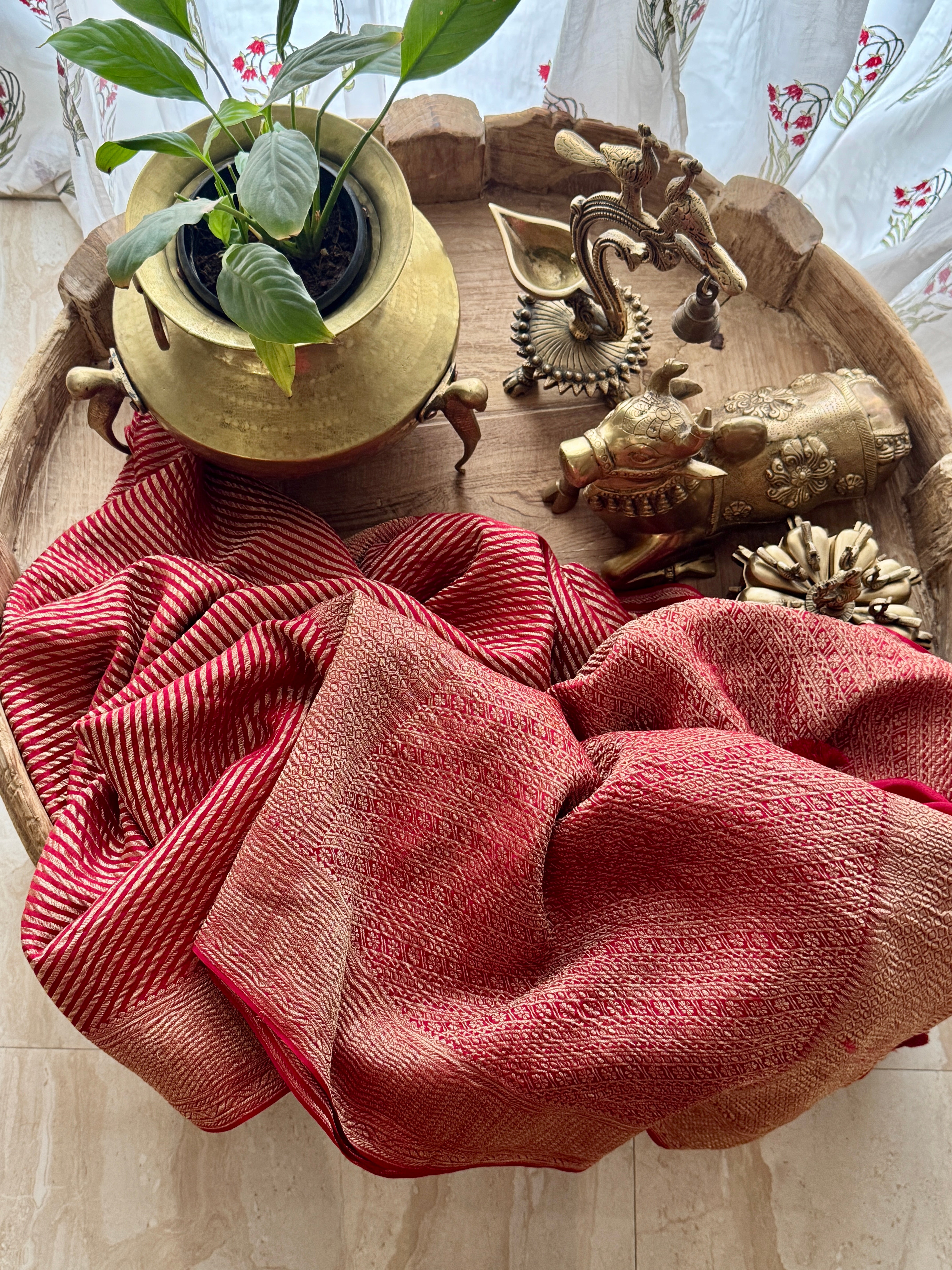 Leheriya Weave Mysore Crush Tissue Silk Saree