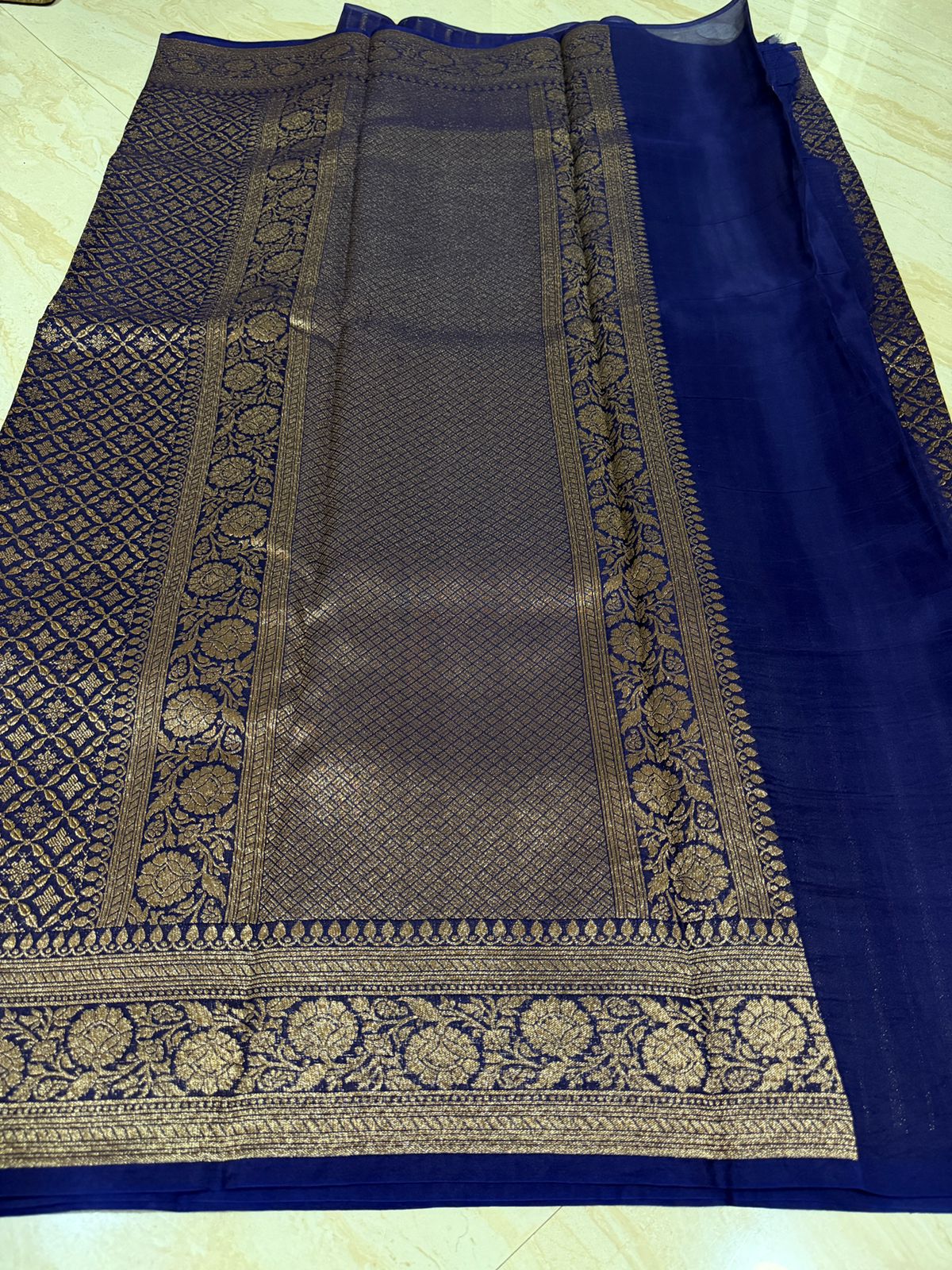 Pure Handloom Kora Brocade Banarasi Saree