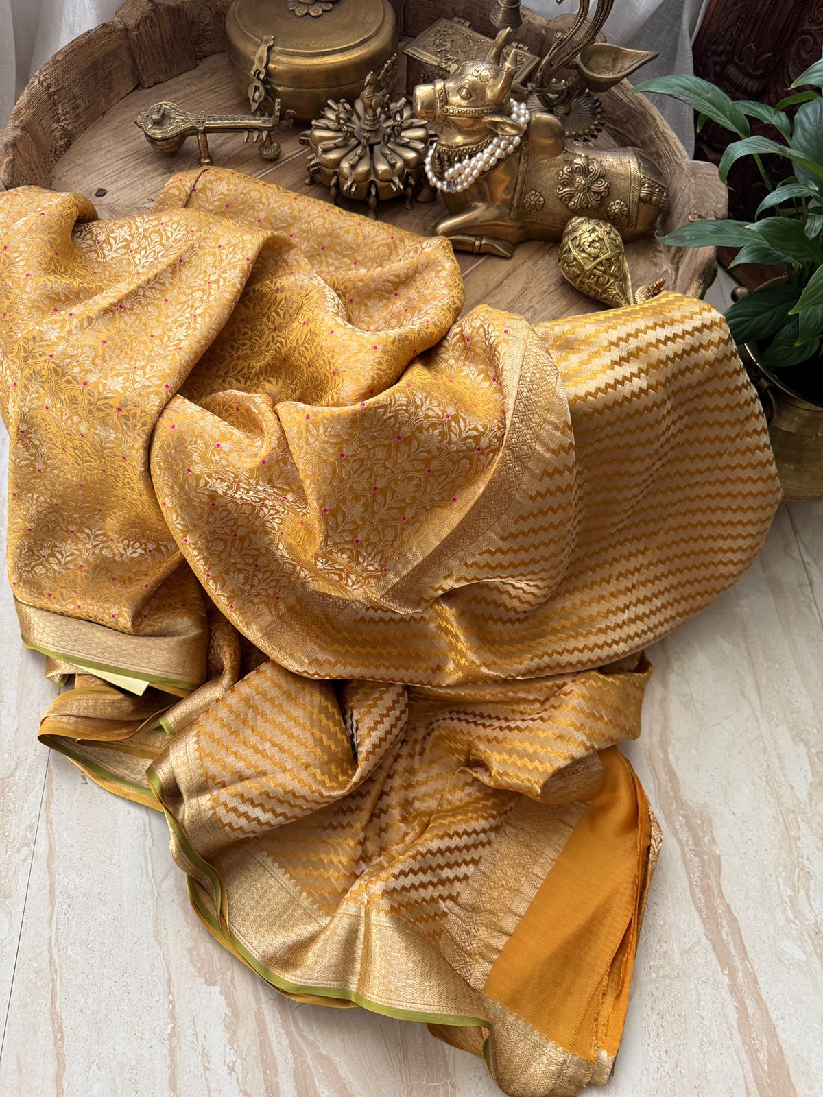 Pure Mysore Brocade Crepe Silk Saree With Meenakari Weave