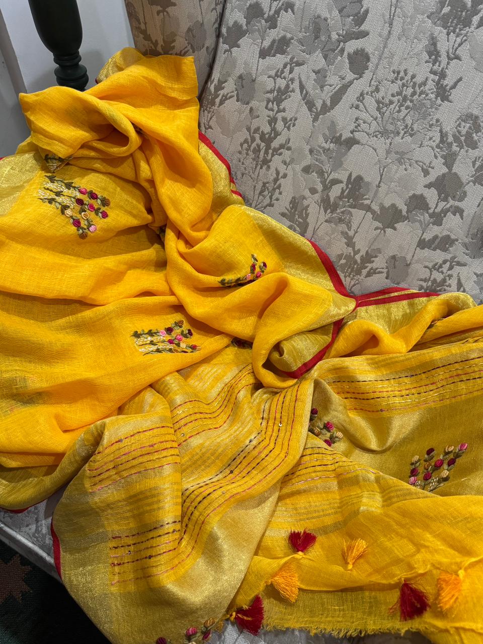 Pure Handloom Linen By Linen French Knot Embroidery Saree