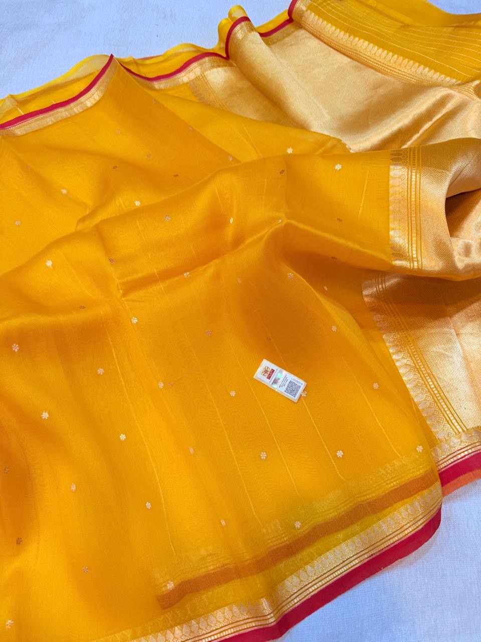 Pure Handloom Kora Banarasi Saree With Zari Weave