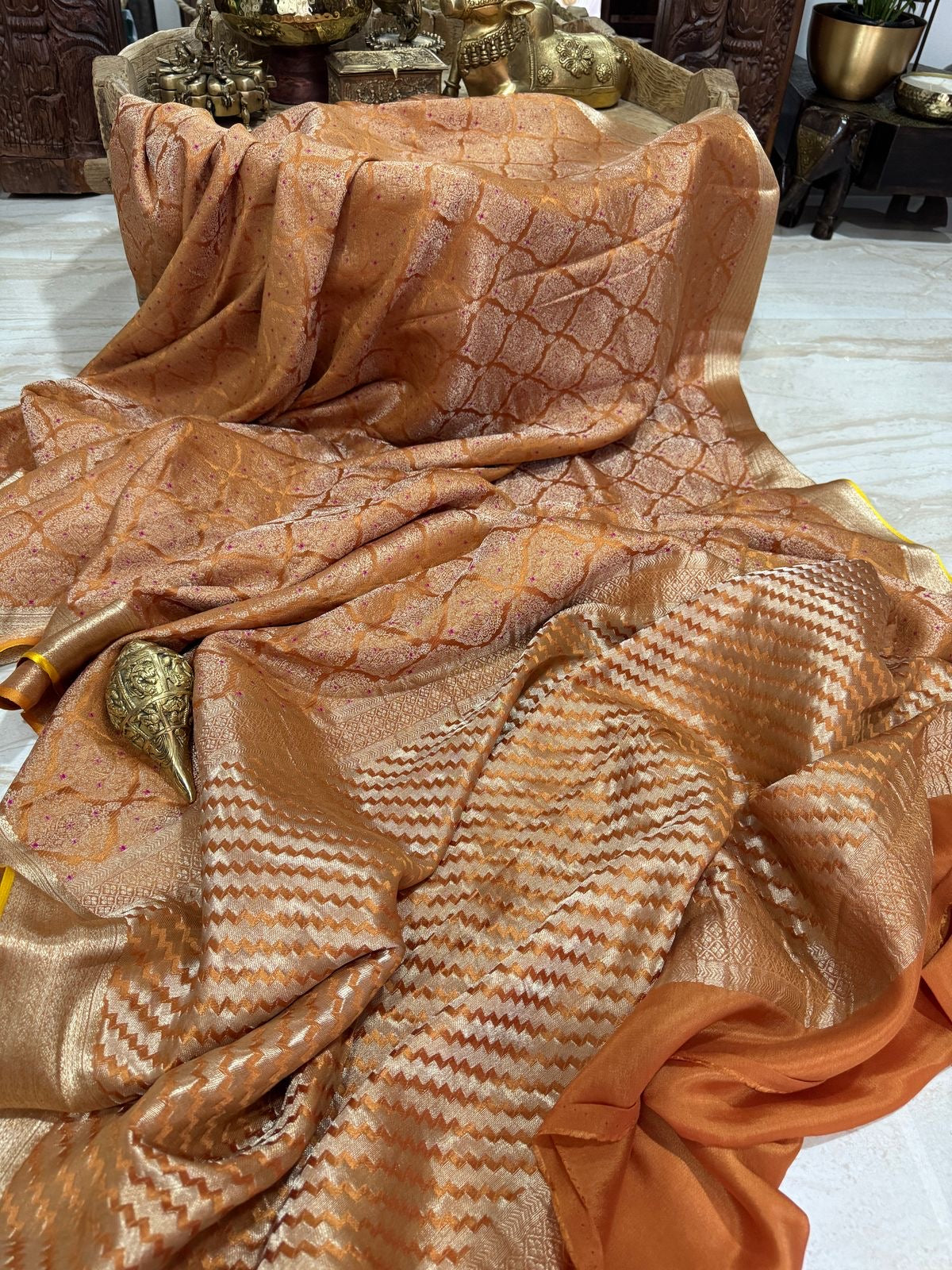 Pure Mysore Brocade Crepe Silk Saree With Meenakari Weave