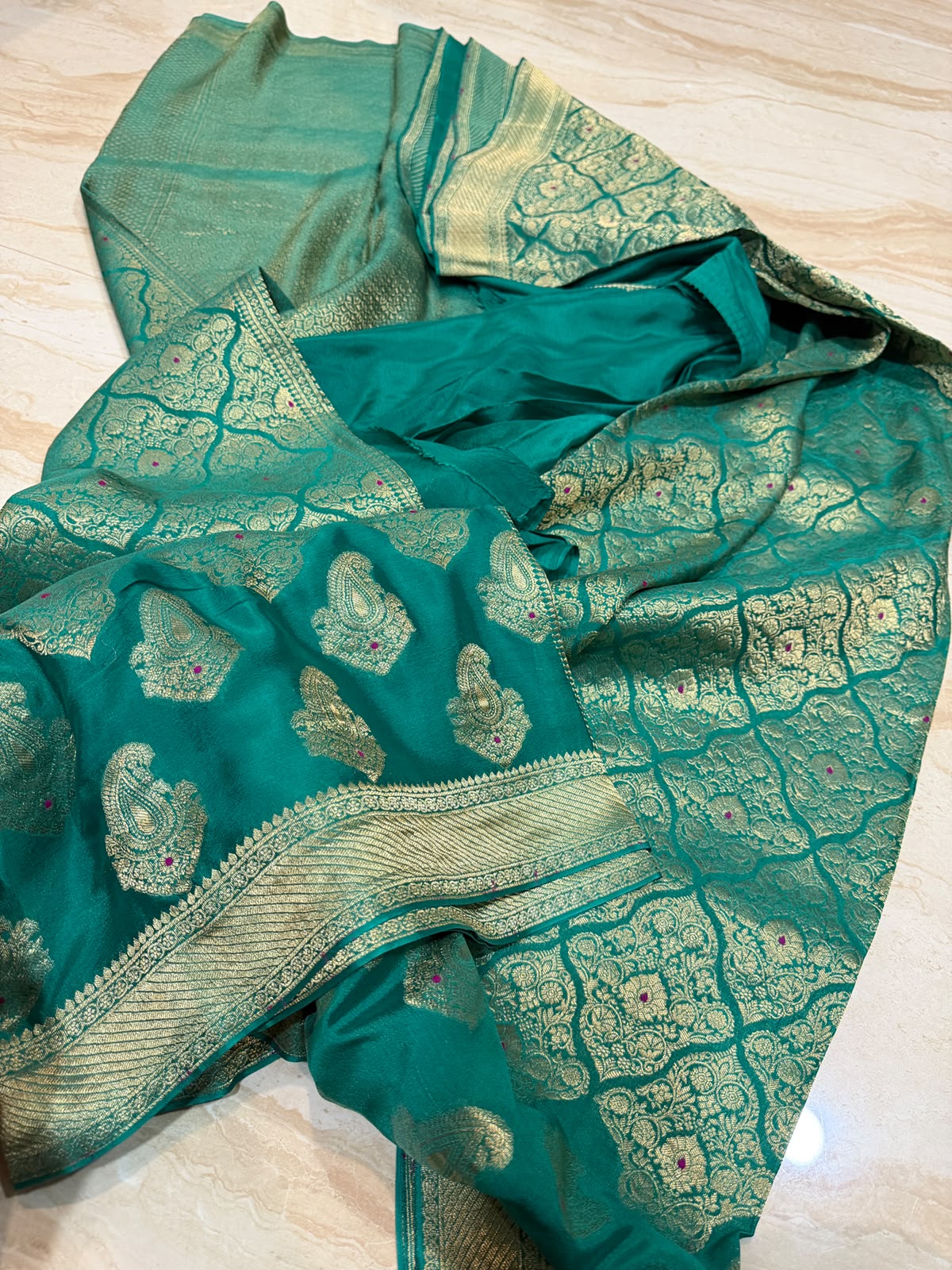 Pure Mysore Brocade Crepe Silk Saree With Meenakari Weave