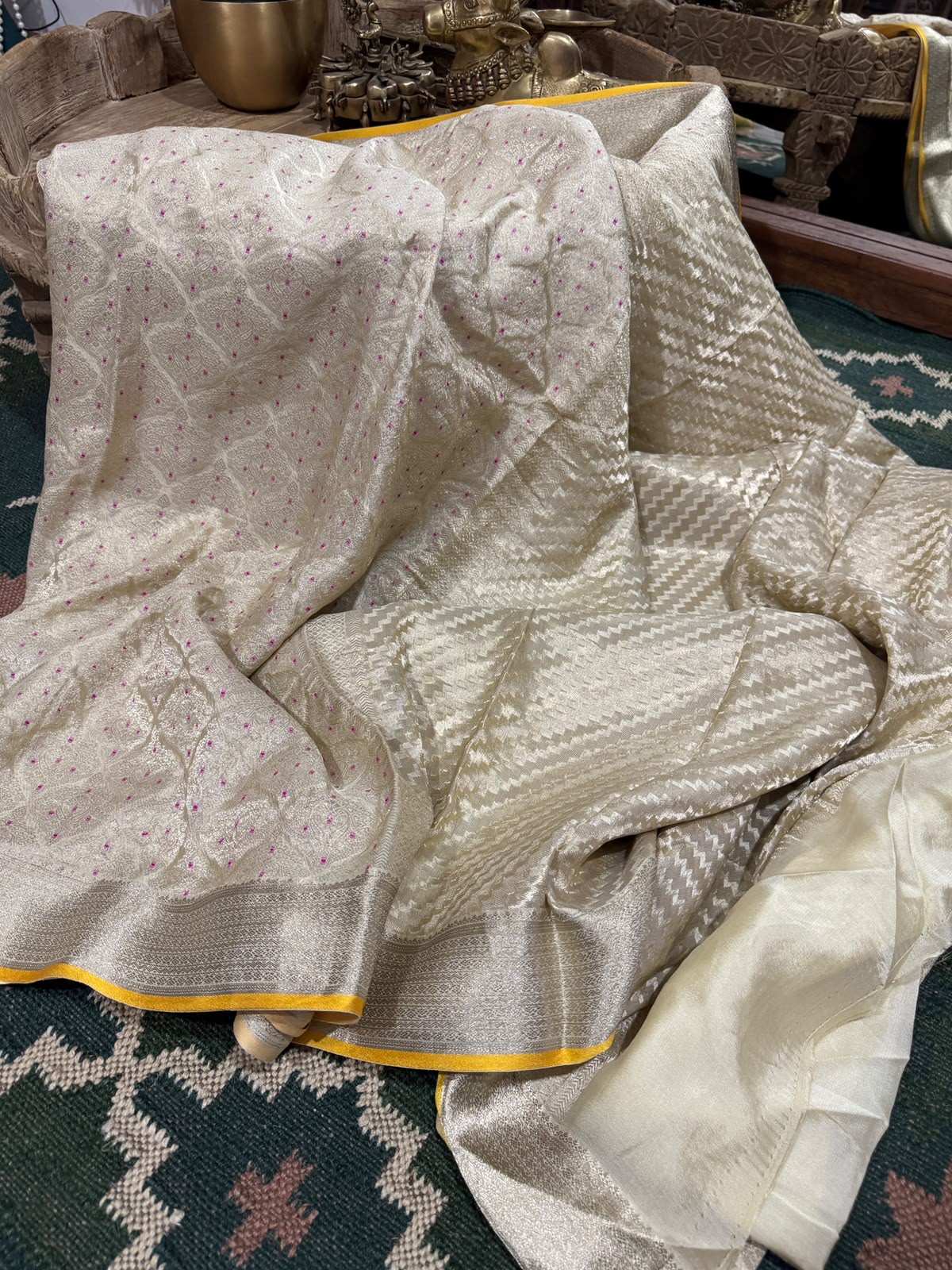 Pure Mysore Brocade Crepe Silk Saree
With Meenakari