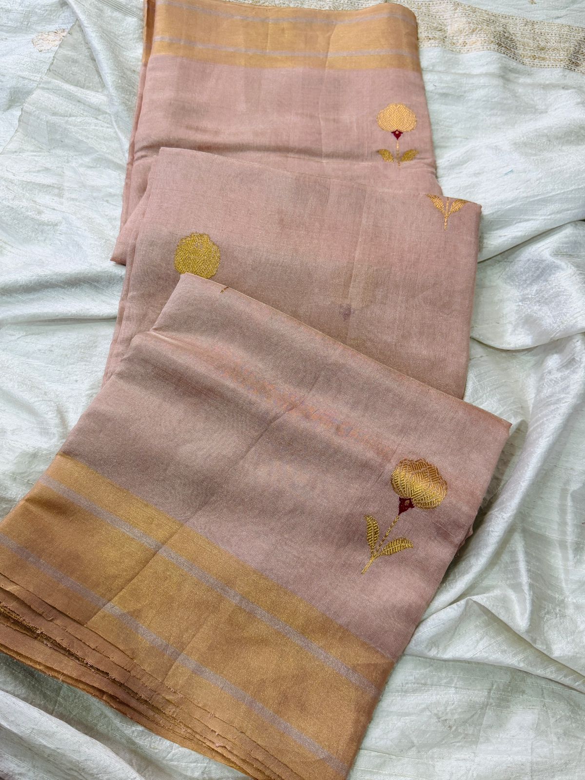 Chanderi Pattu Tissue Silk Saree with Ek Naliya Weave Butta