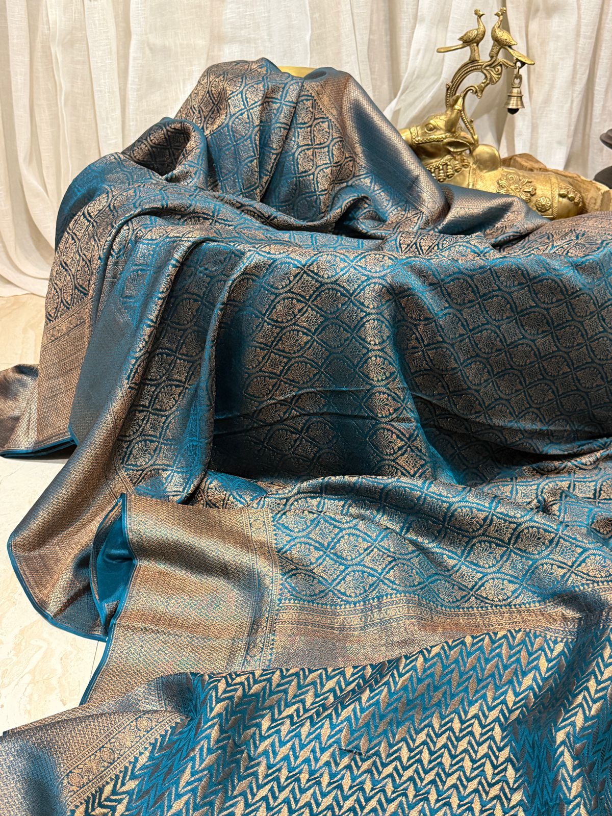 Pure Mysore Brocade Crepe Silk Saree With Antiq Zari Weave