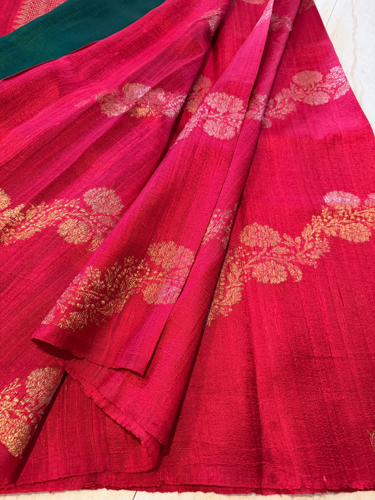 Pure Handloom Raw Silk Leheriya Weave Banarasi Saree