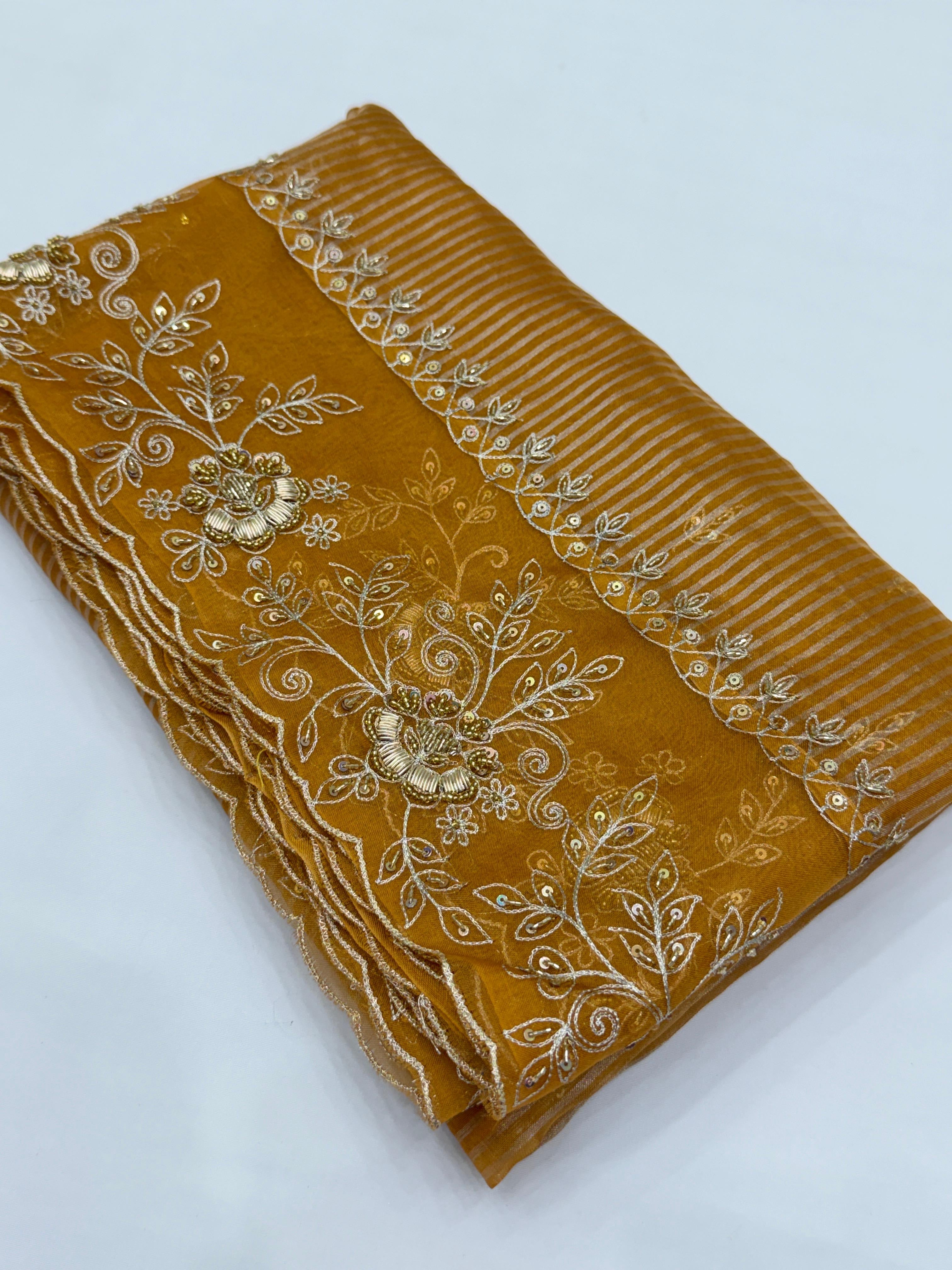 Banarasi Soft Tissue Silk Saree With Zaridozi Weave Border