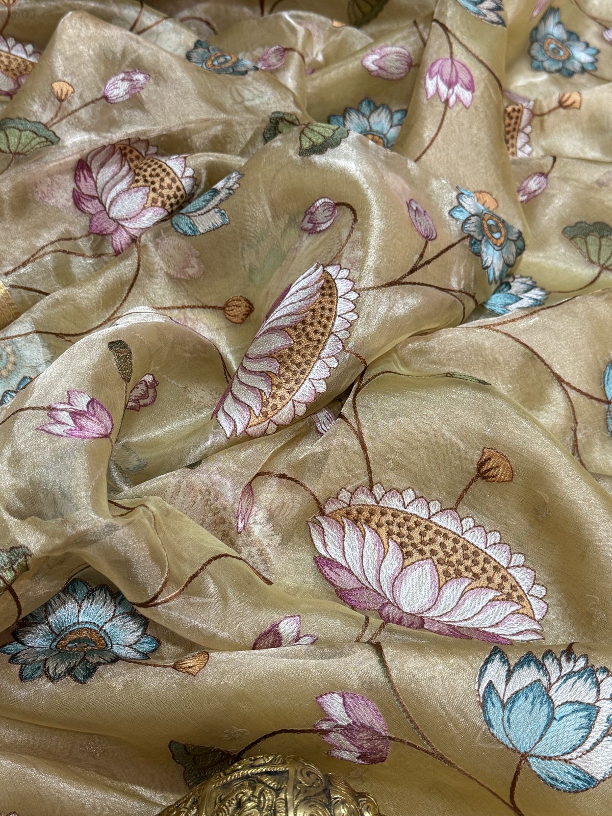 Pure Soft Tissue Silk Banarasi Saree