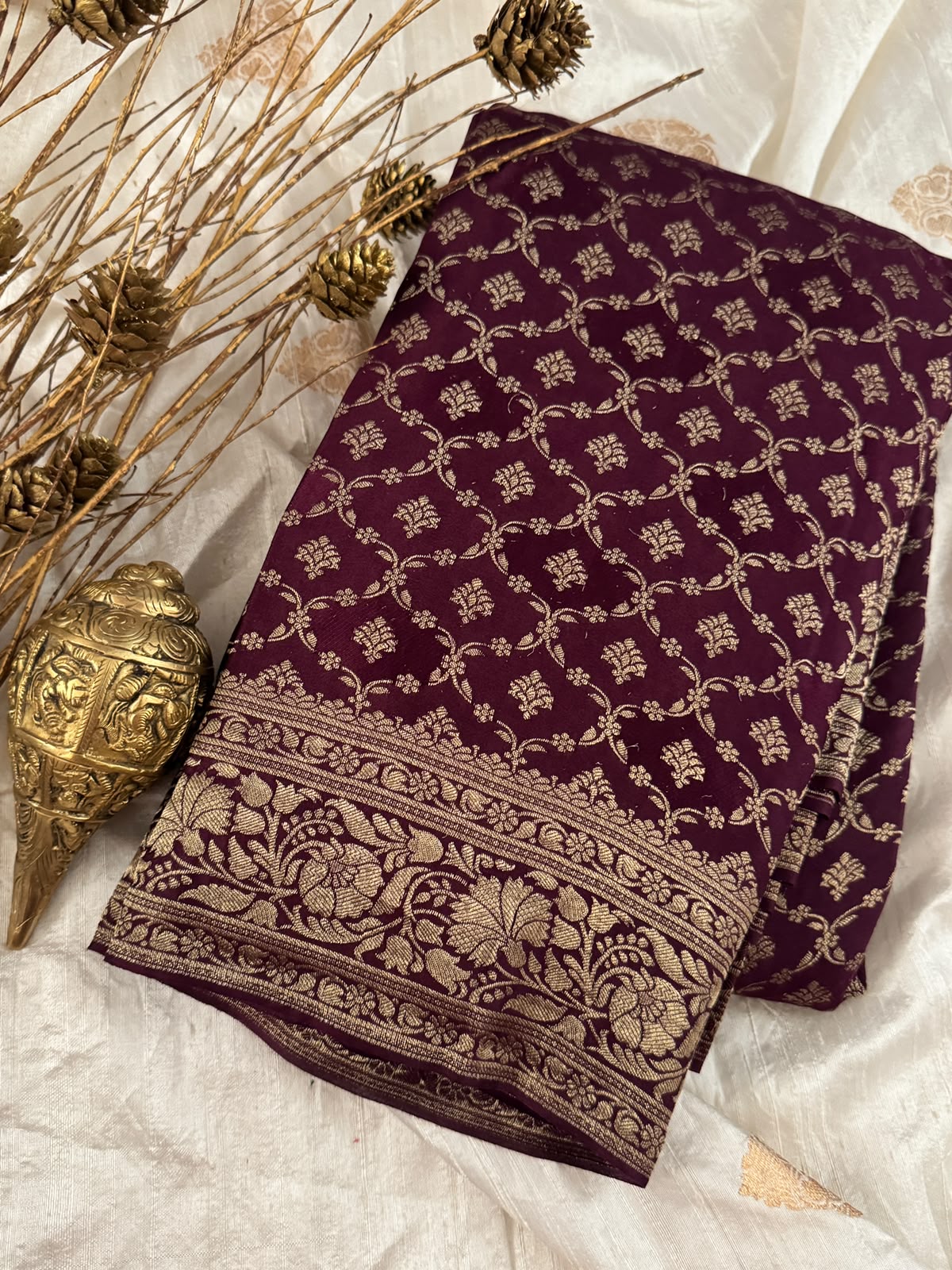 Pure Mysore Brocade Crepe Silk Saree With Antiq Zari Weave