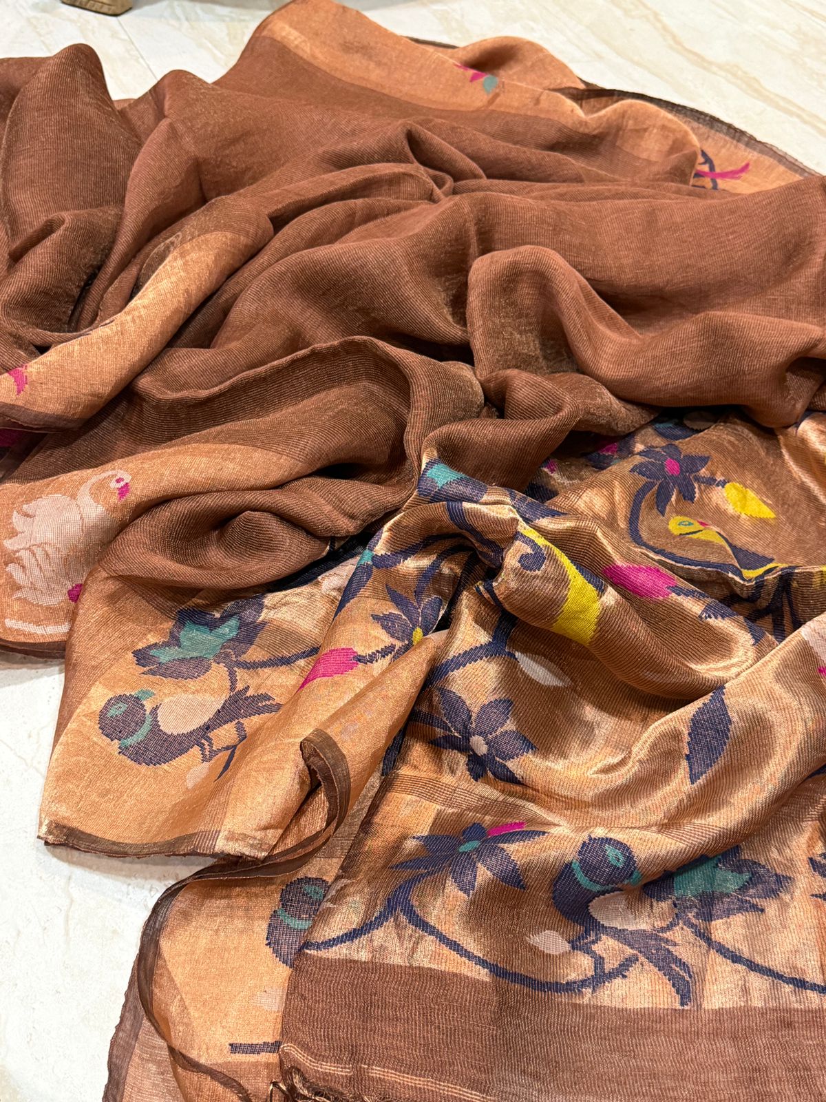 Pure Handloom Linen Silk Tissue Border and Pallu with Paithani Weave