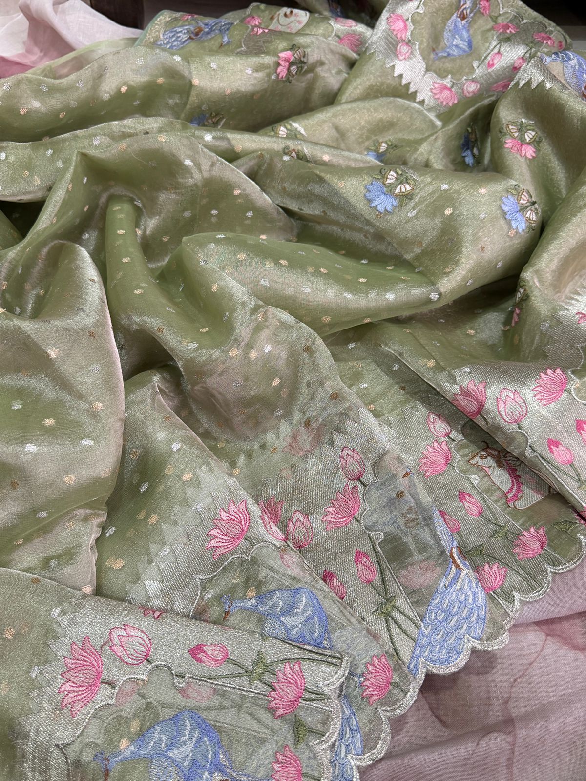 Banarasi Soft Tissue Silk Saree With Pitchwai Embroidery Border