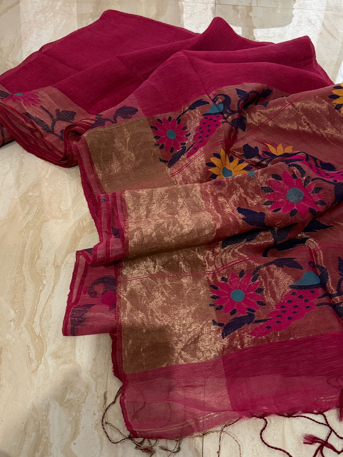 Pure Handloom Linen Silk Tissue Border and Pallu with Paithani Weave