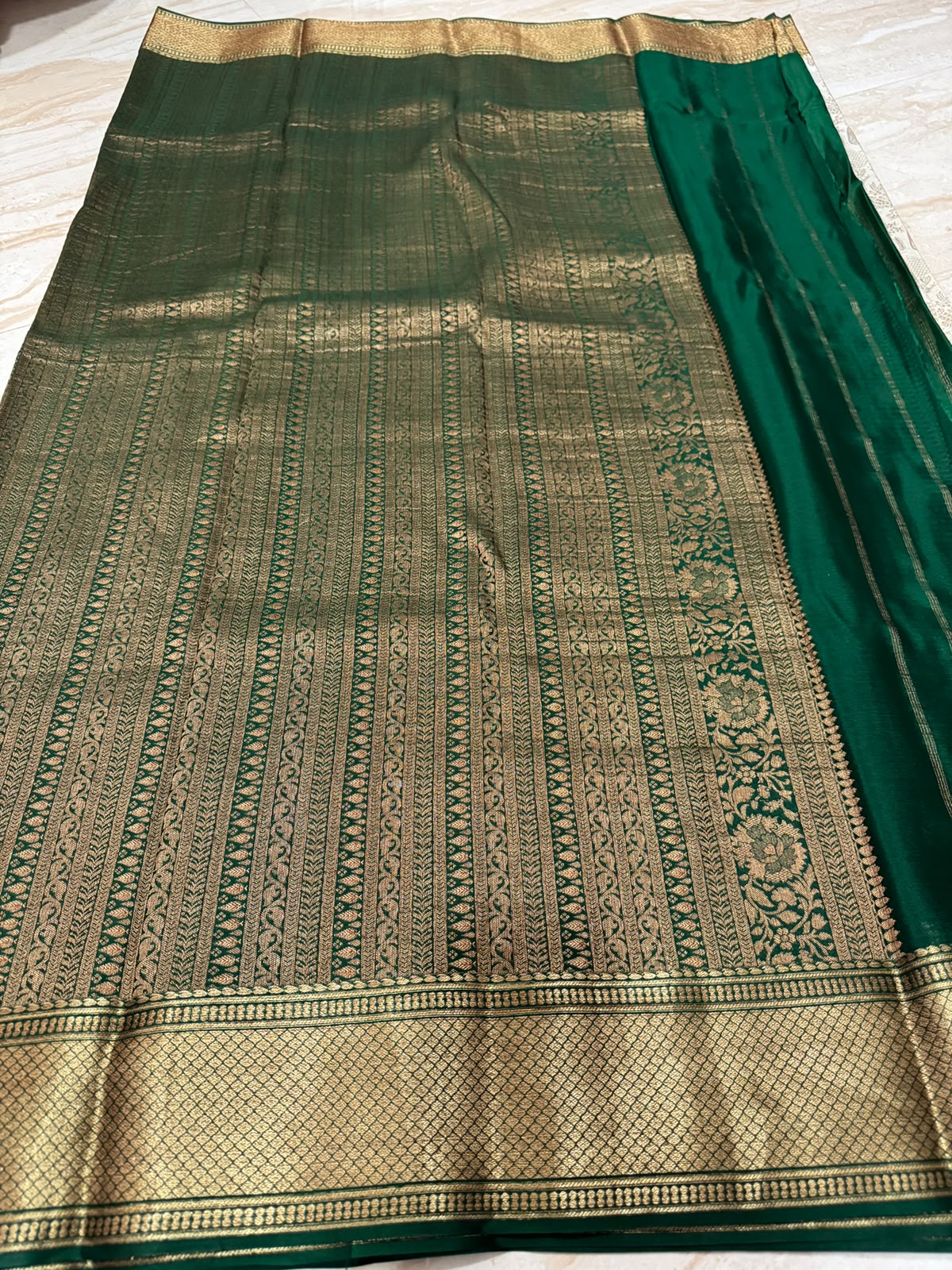 Mysore Brocade Crepe Silk Saree With Antiq Zari Weave