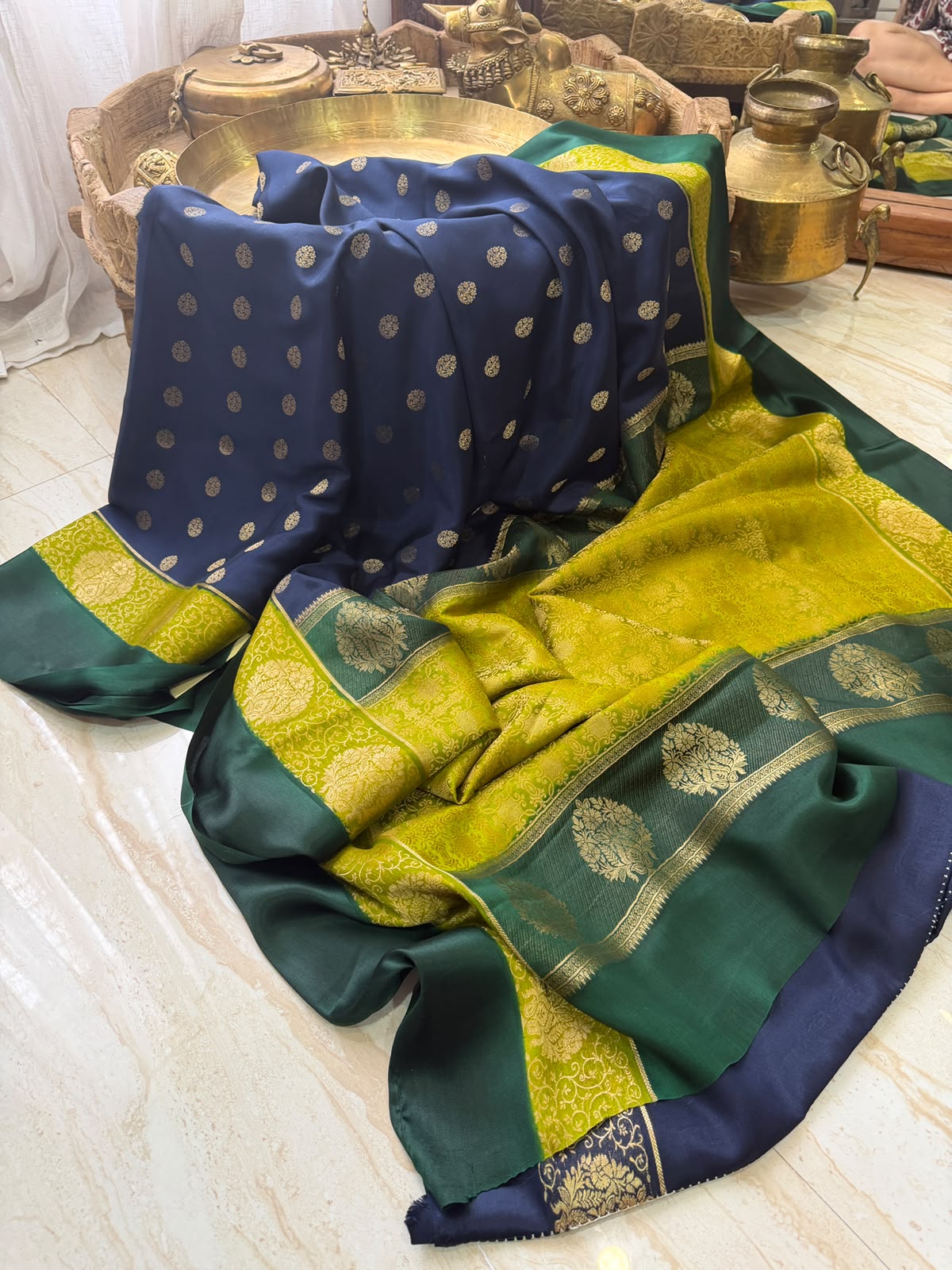 Mysore Brocade Crepe Silk Saree with Zari Weave | 3-Color Dye