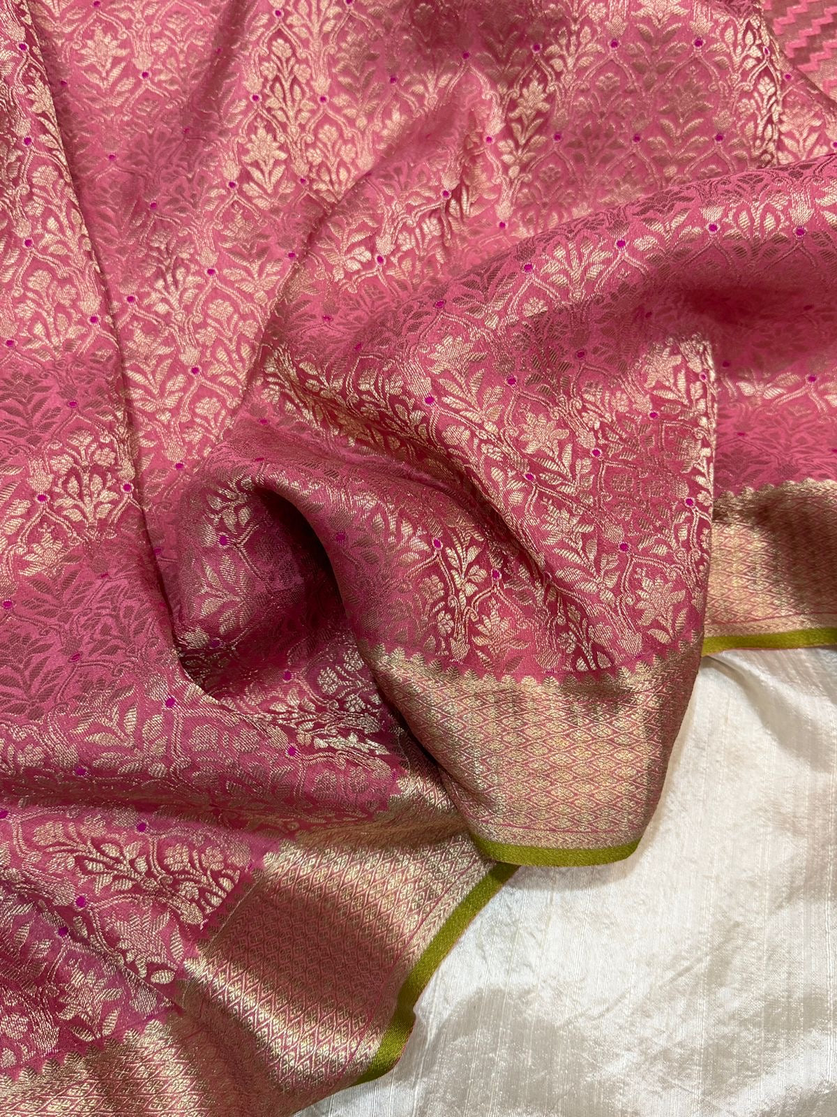 Mysore Brocade Crepe Silk Saree With Meenakari Weave