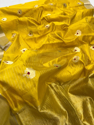 Exquisite Chanderi Pattu Soft Silk Saree