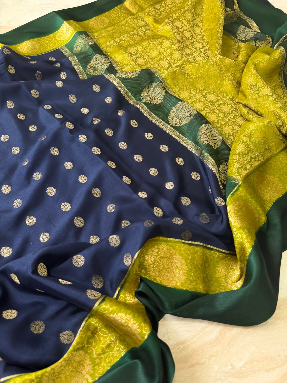 Mysore Brocade Crepe Silk Saree with Zari Weave | 3-Color Dye