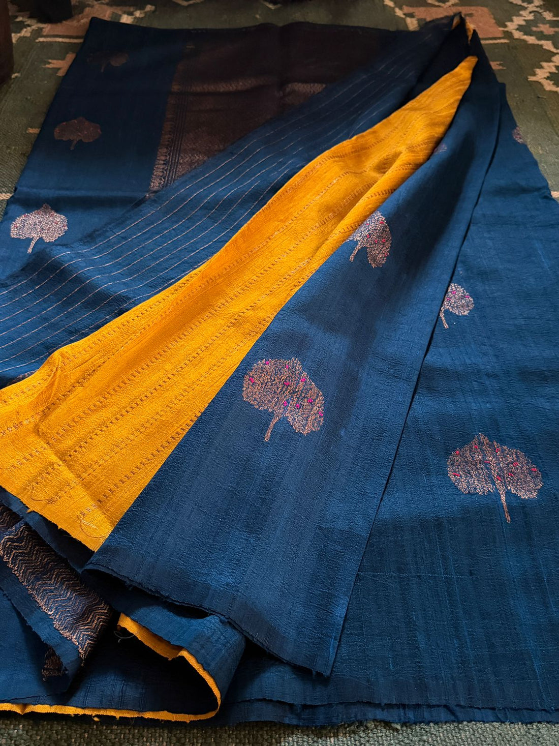 Pure Handloom Tussar Raw Silk Banarasi Saree With Meenakari