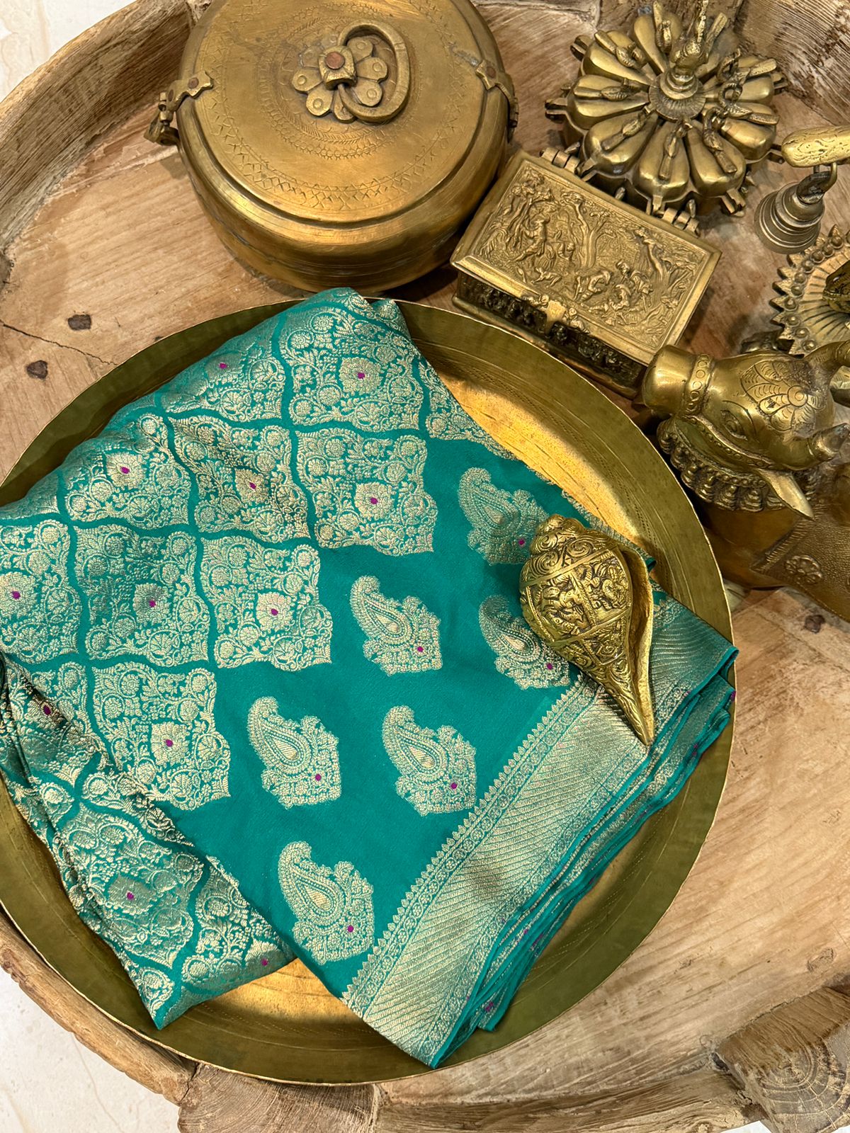 Pure Mysore Brocade Crepe Silk Saree With Meenakari Weave