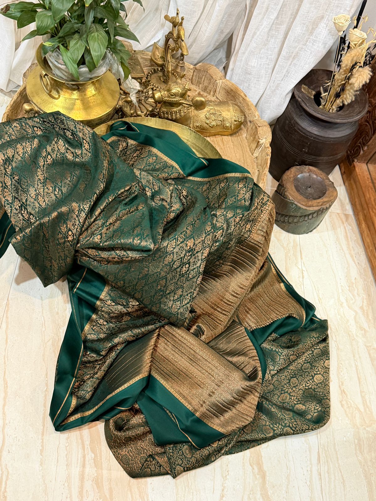 Pure Mysore Brocade Crepe Silk Saree With Antiq Zari Weave