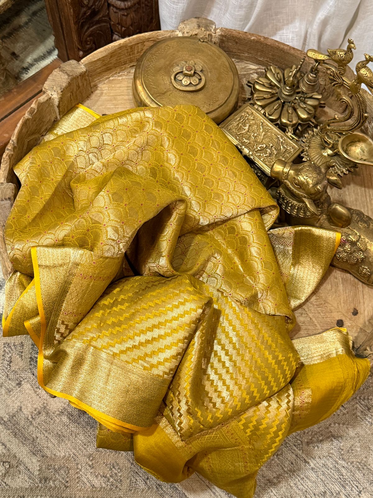Pure Mysore Brocade Crepe Silk Saree With Meenakari Weave