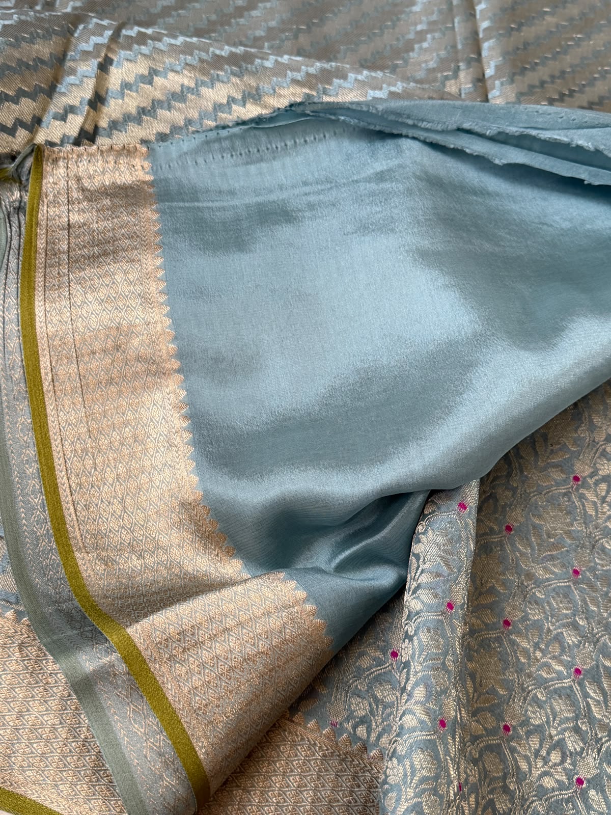 Pure Mysore Brocade Crepe Silk Saree With Meenakari Weave