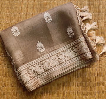 Pure Organza Silk Saree With Machine Embroidery Work All Over