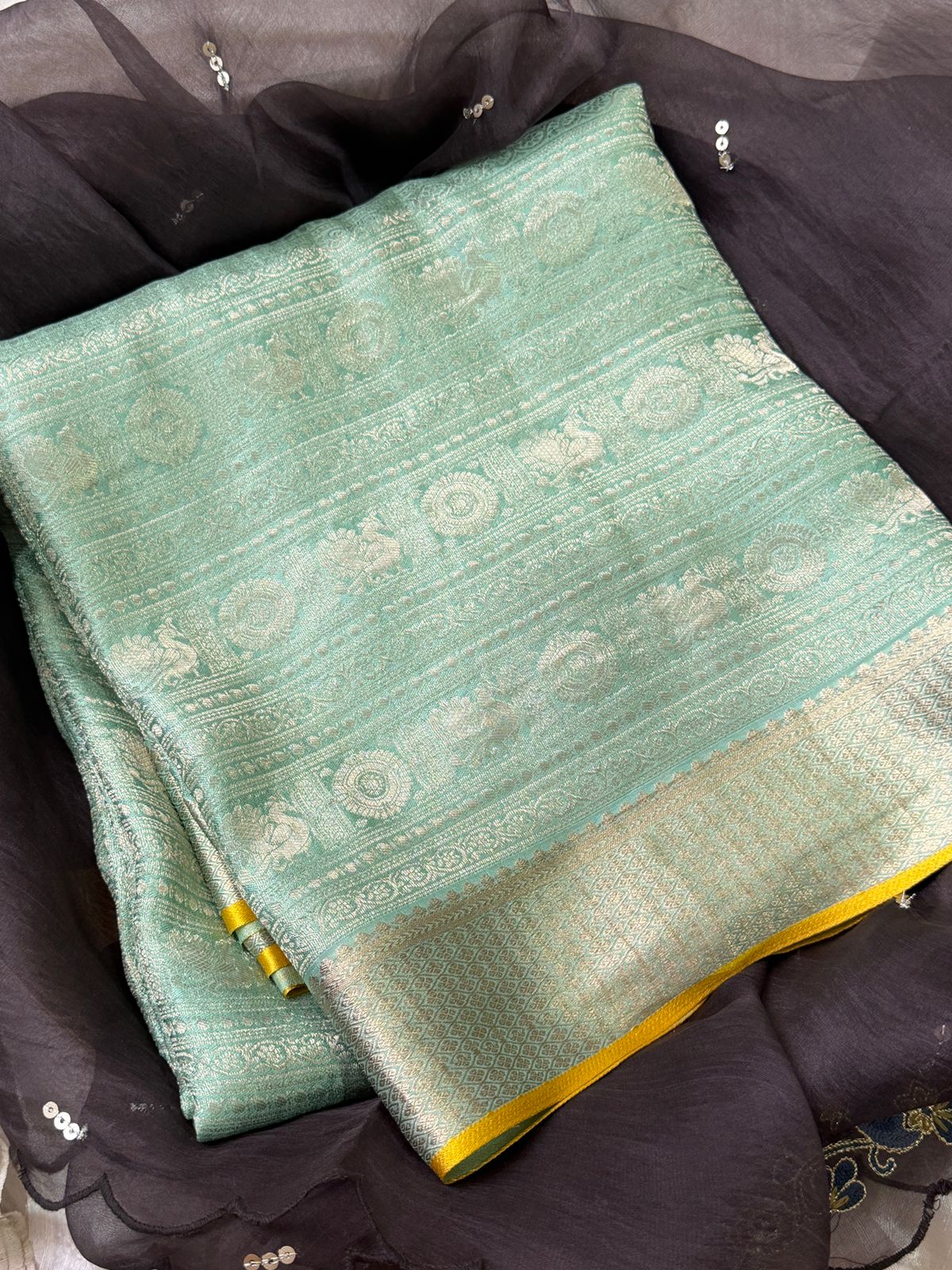 Pure Mysore Brocade Crepe Silk Saree With Platinum Zari Weave