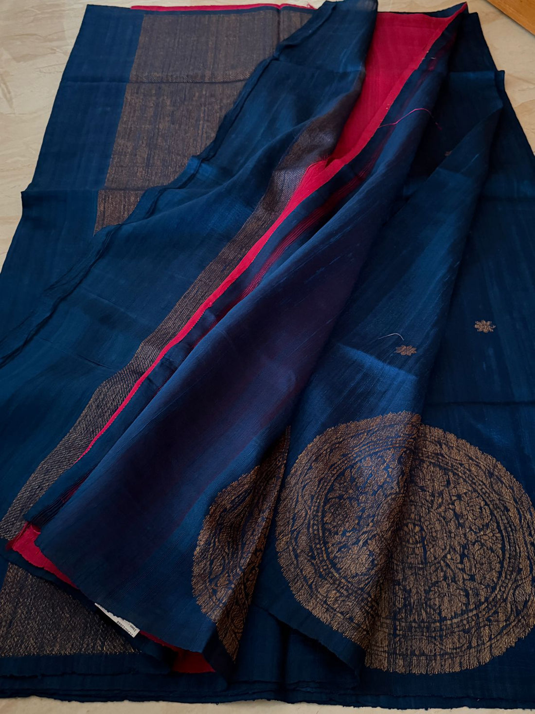 Pure Handloom Tussar Raw Silk Banarasi Saree With Meenakari
