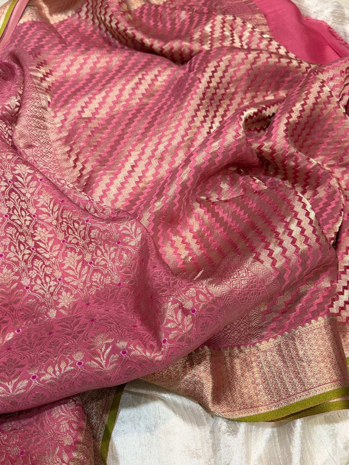 Mysore Brocade Crepe Silk Saree With Meenakari Weave