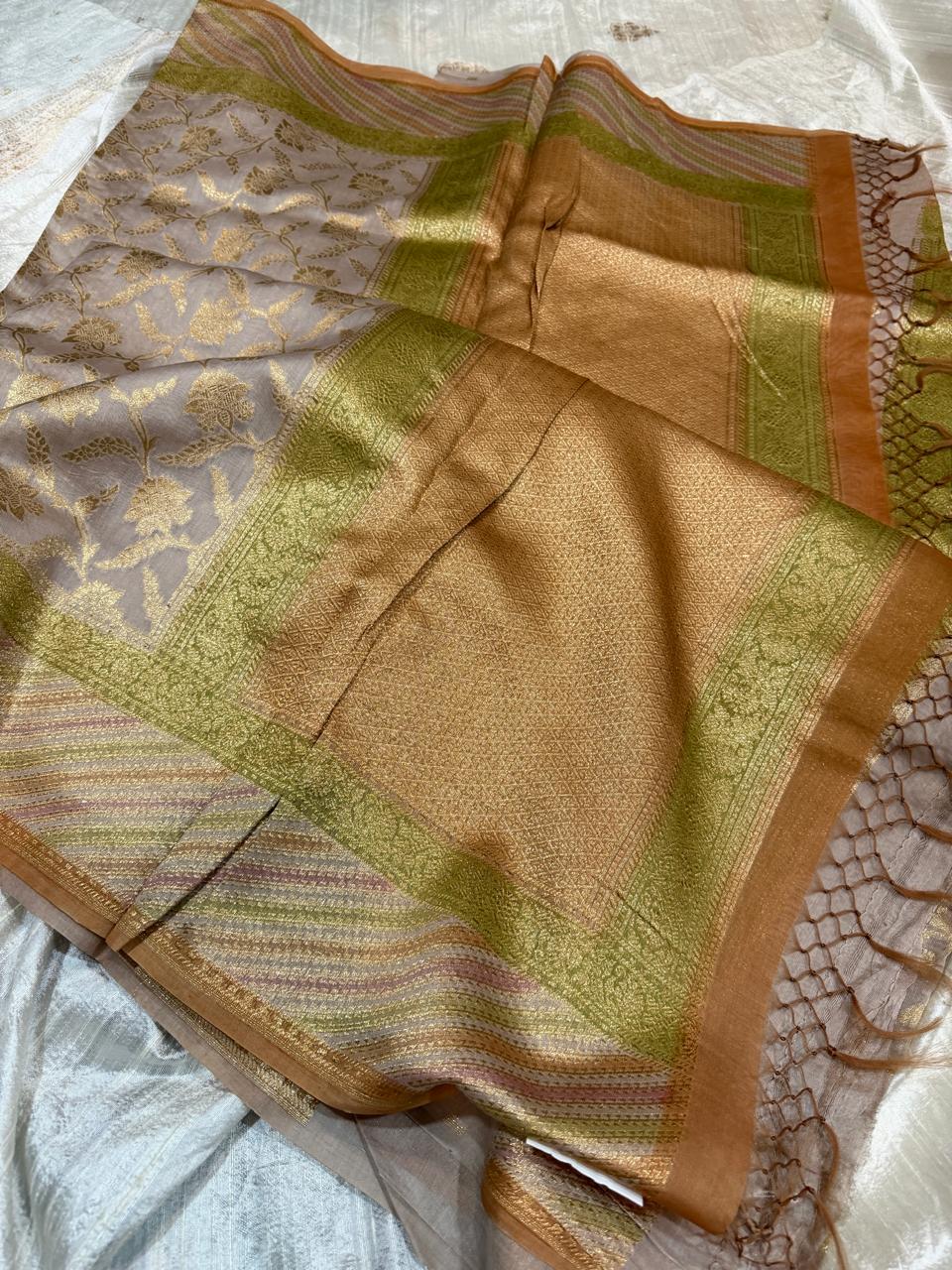 Banarasi Soft Chanderi Tissue Silk Handbrush Dye saree
