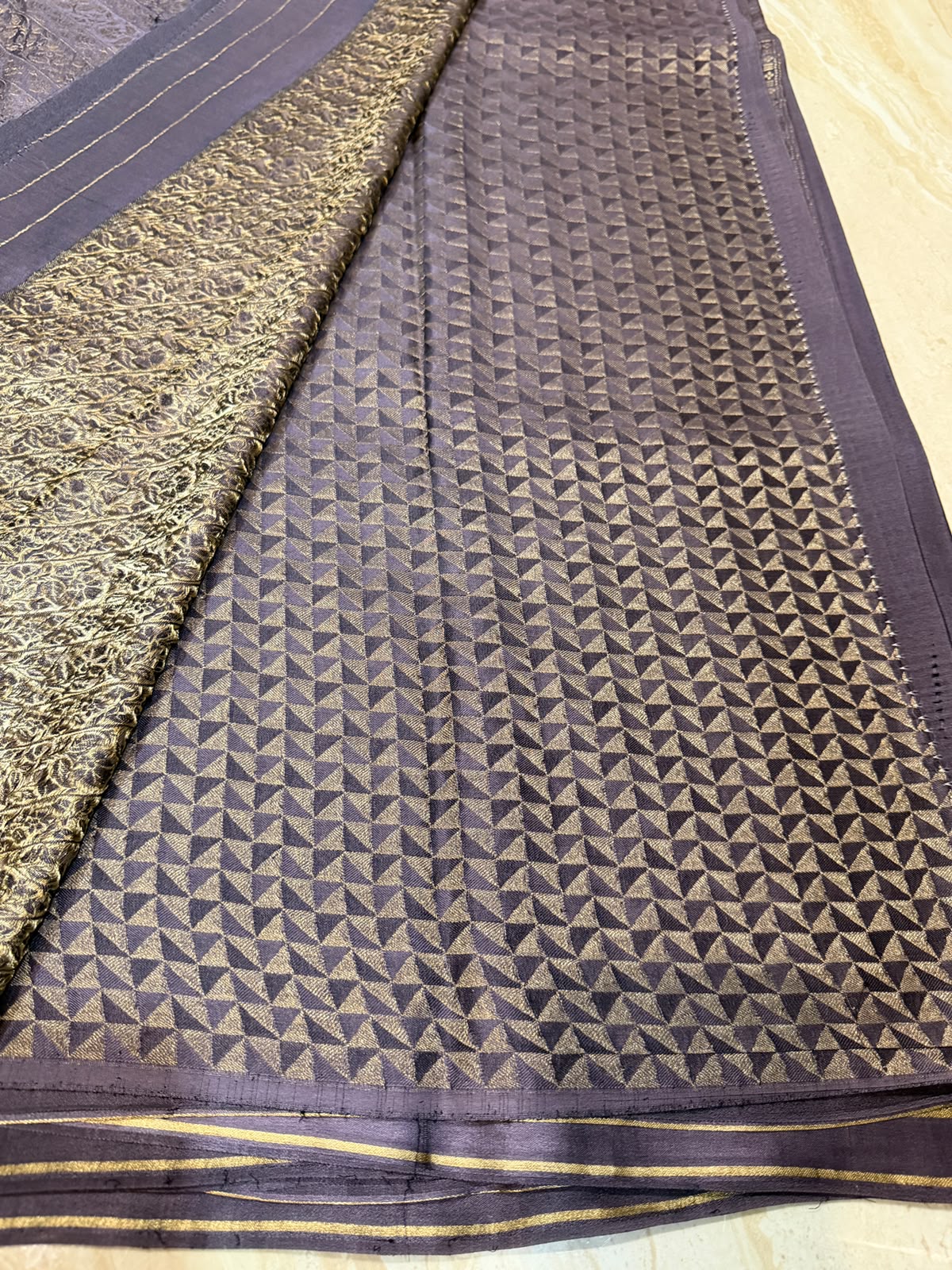 Mysore Brocade Crepe Silk Saree with Elegant Stripe Weave