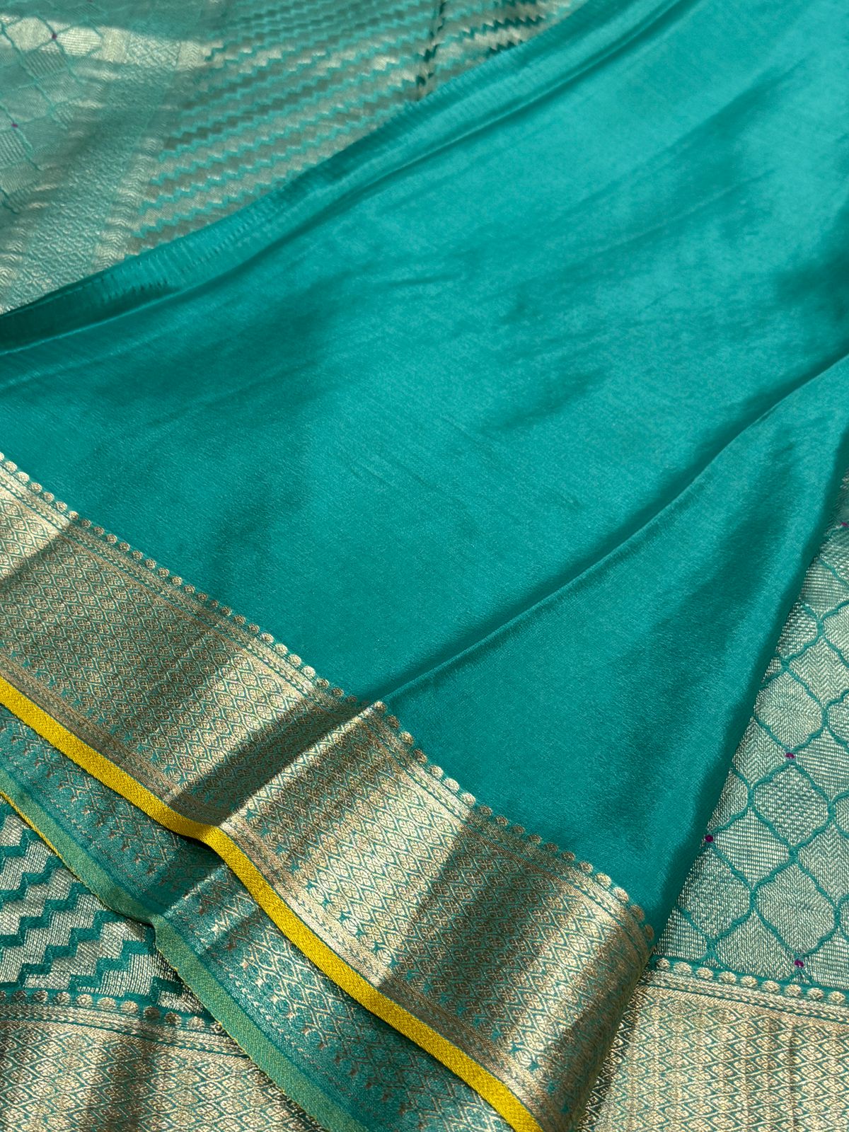Pure Mysore Brocade Crepe Silk Saree With Meenakari Weave