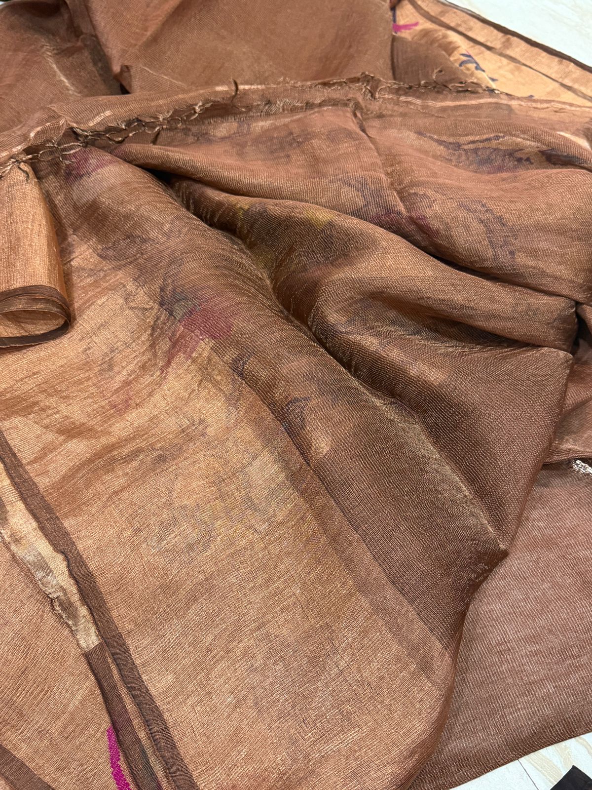 Pure Handloom Linen Silk Tissue Border and Pallu with Paithani Weave