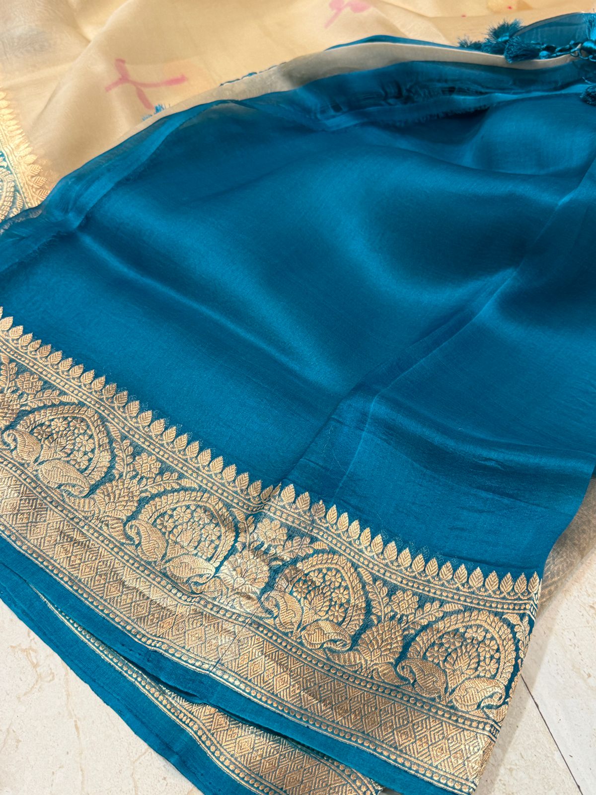 Pure Handloom Kora Banarasi Saree