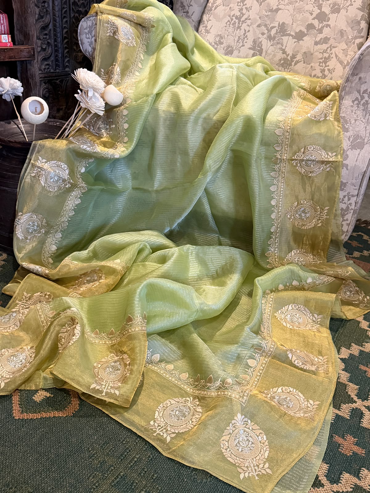 Pure Banarasi Soft Tissue Silk Saree With Embroidery Border Butta